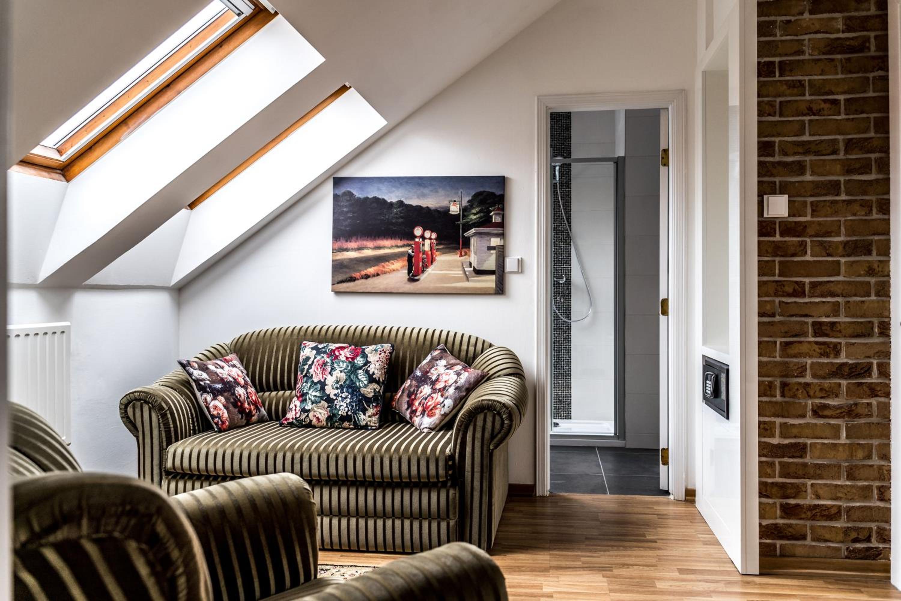 Attic Suite photo 2
