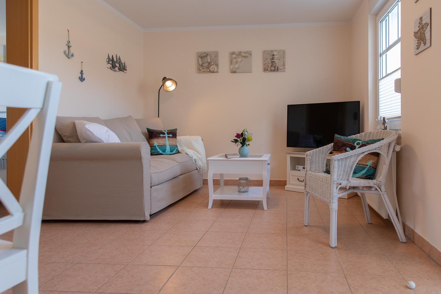 One-Bedroom Apartment - Photo 14