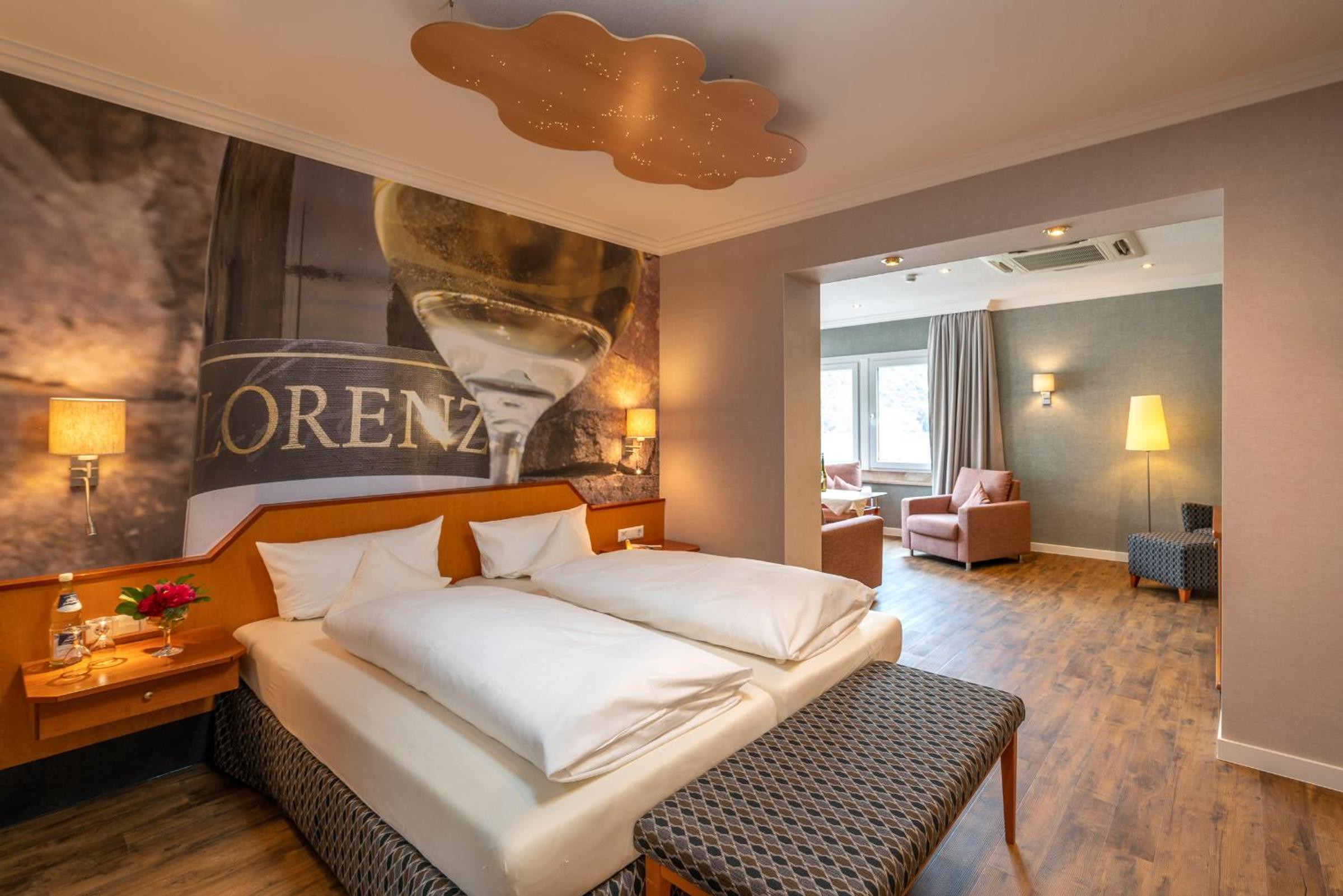 Junior Suite with view of Rhine River