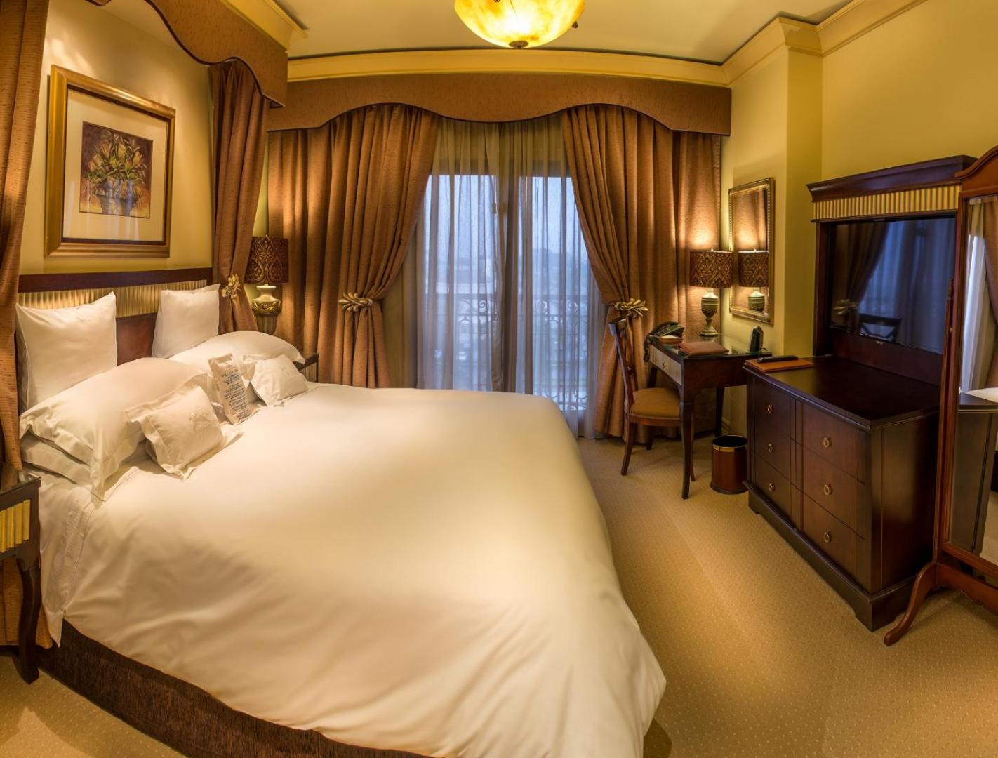 Double or Twin Room - Photo 1