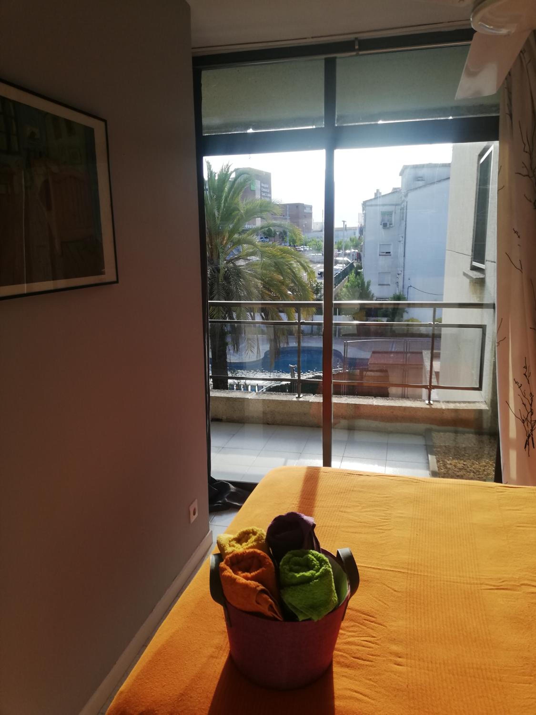 Apartamento con Vista a la Piscina