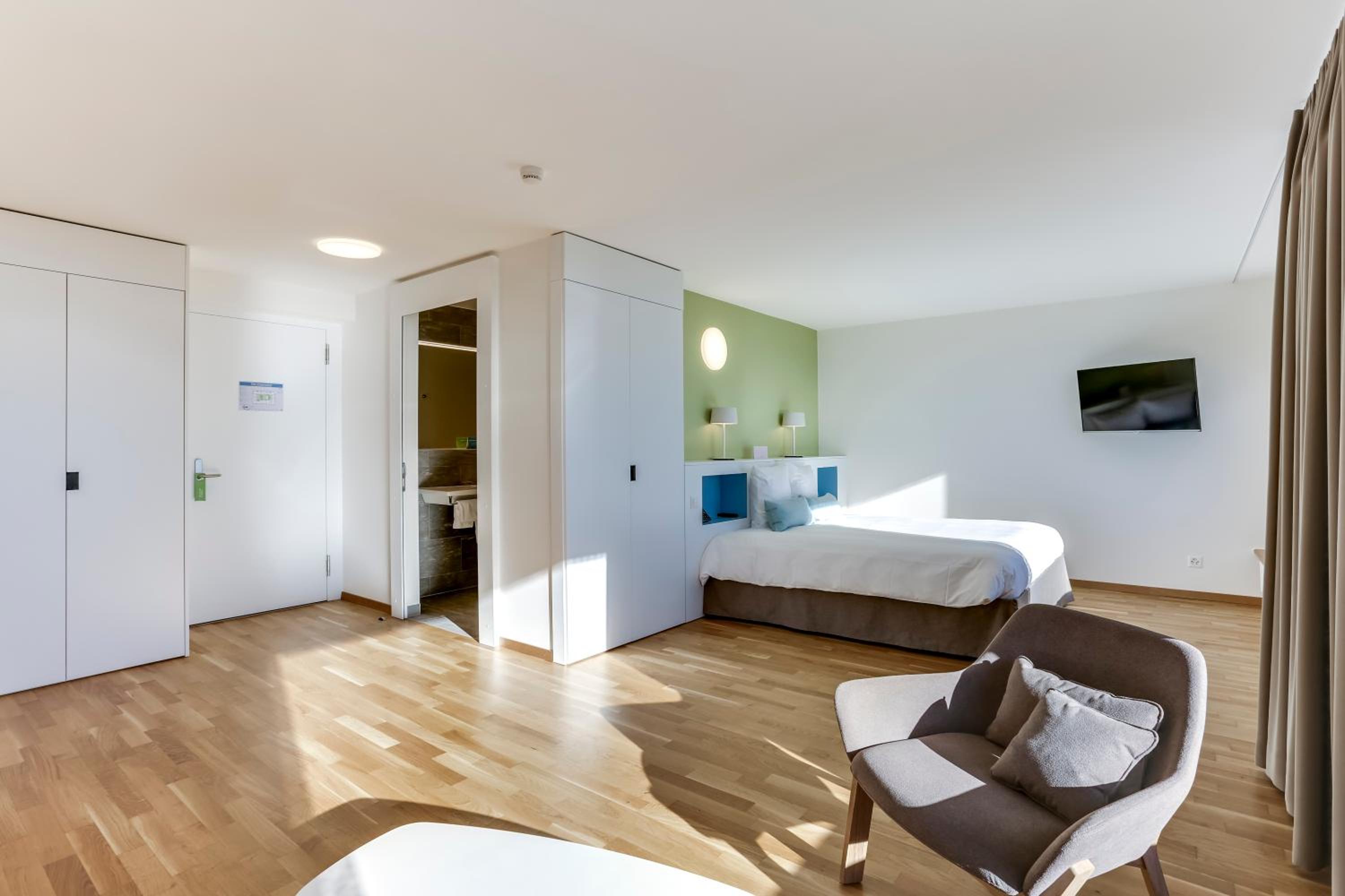  Double with King Size Bed photo 1