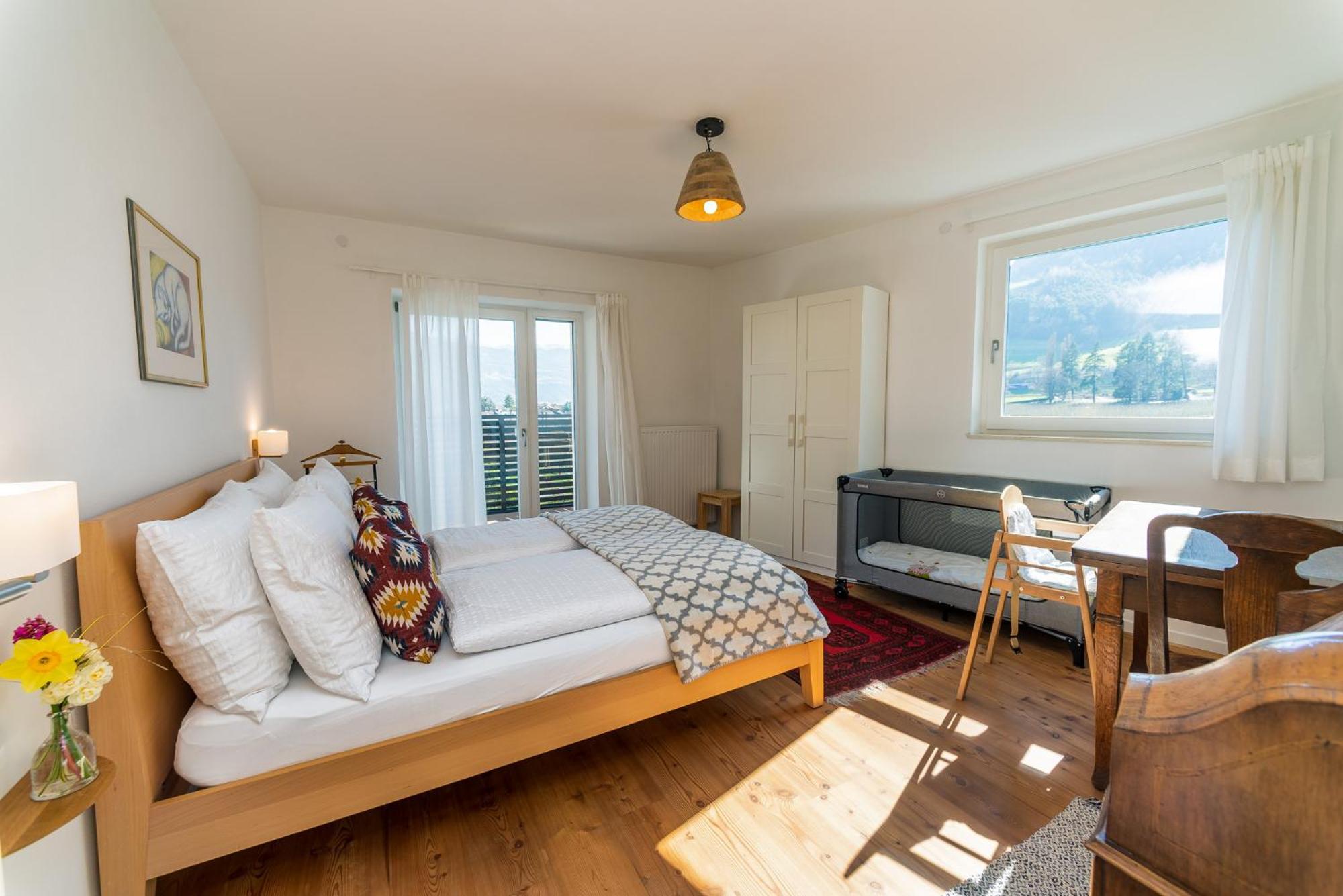 Two-Bedroom Apartment - Photo 11