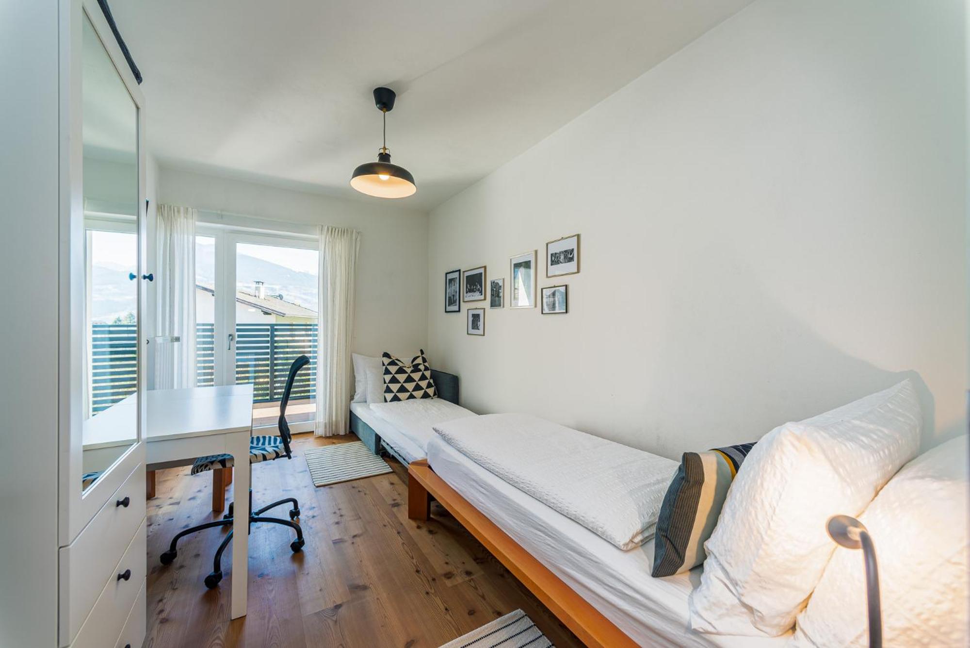 Two-Bedroom Apartment - Photo 7