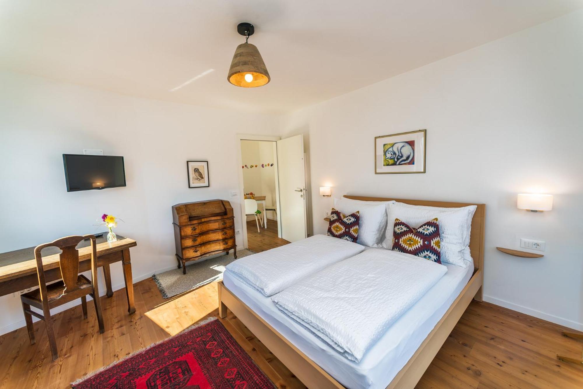 Two-Bedroom Apartment - Photo 1