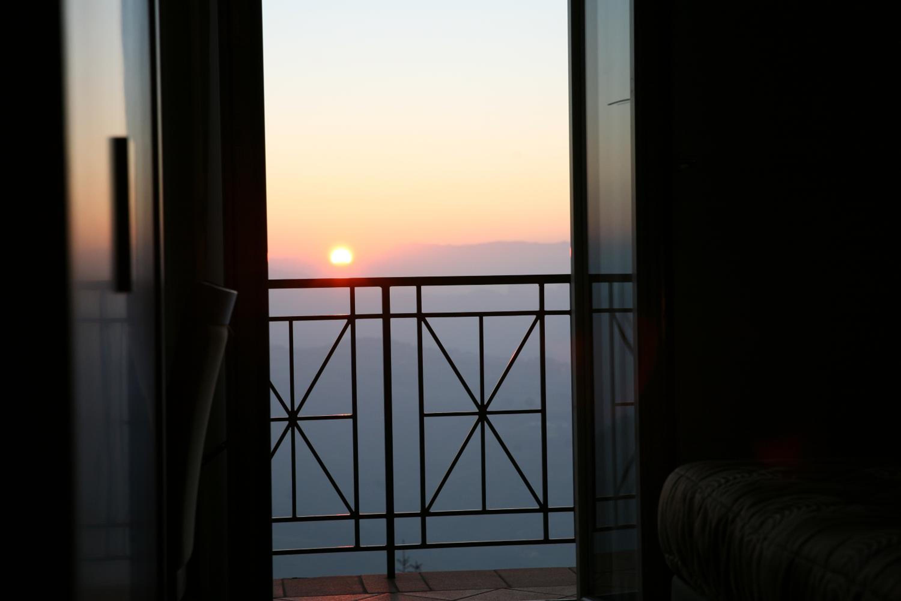 Deluxe Triple Room - Photo 4