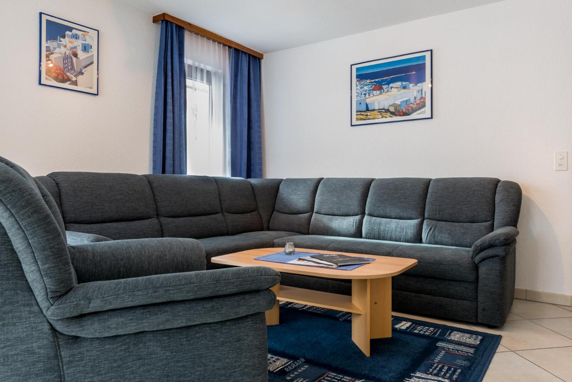 Three-Bedroom Apartment photo 3