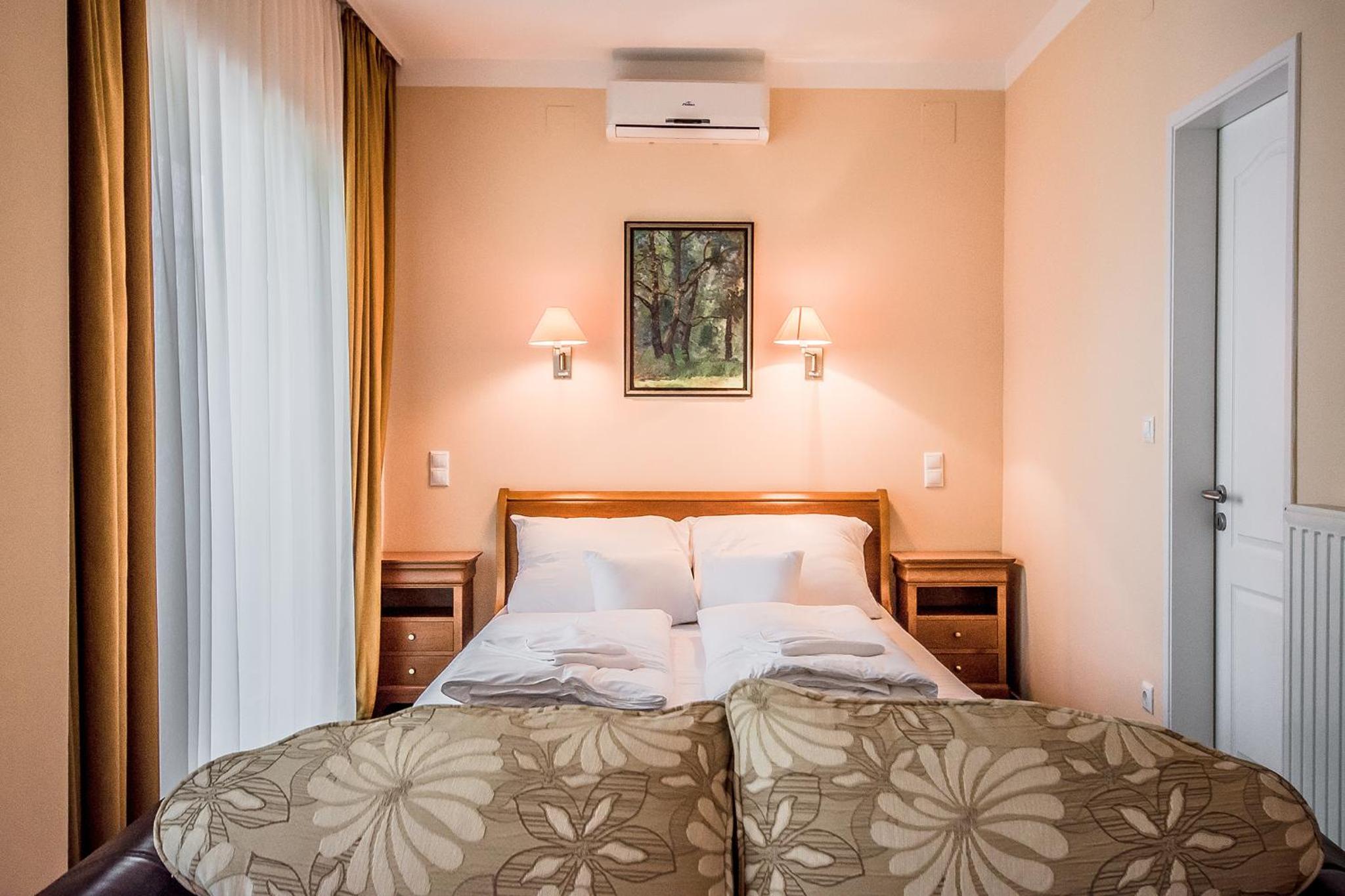 Suite with Balcony photo 1