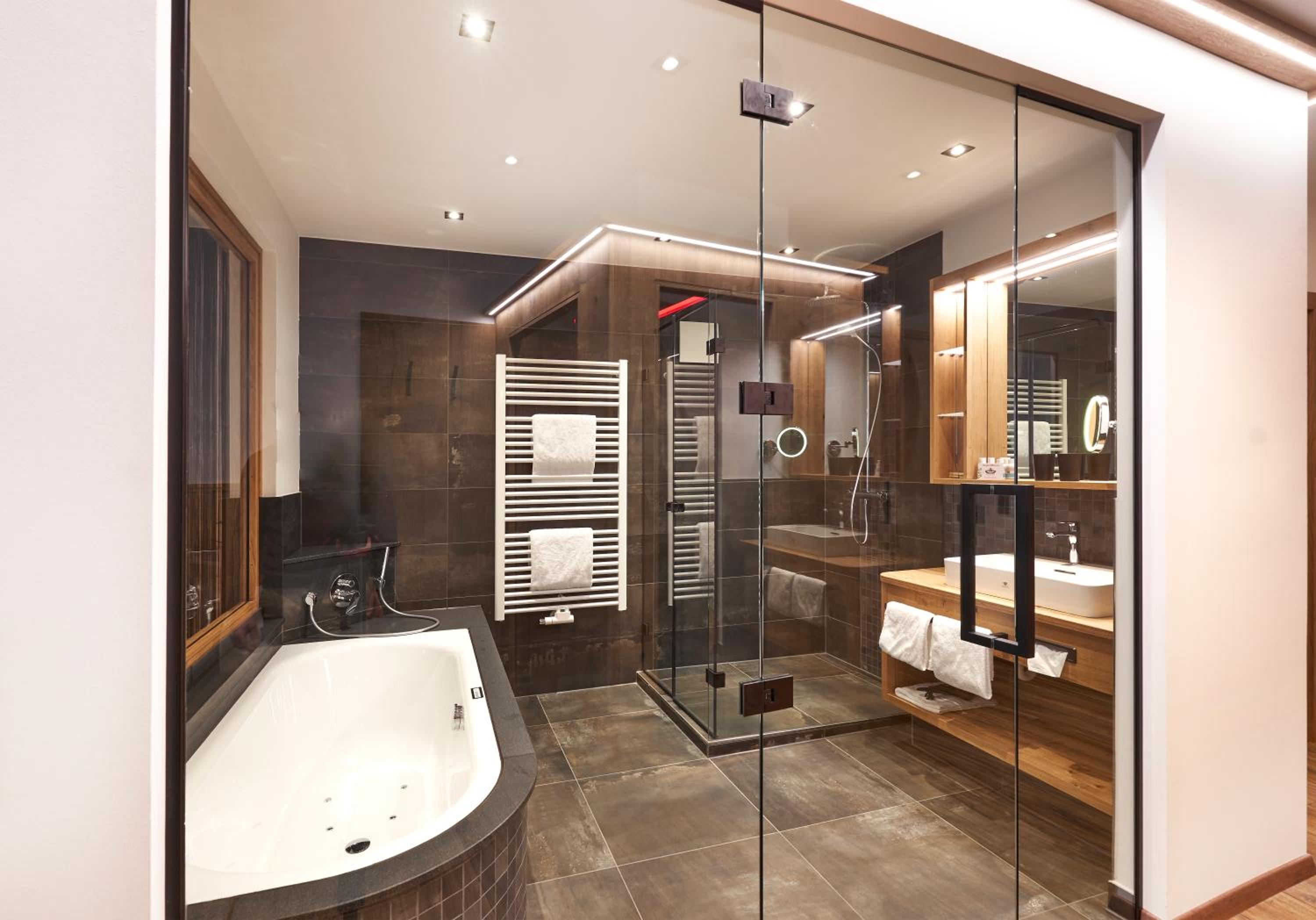 Superior Suite photo 3