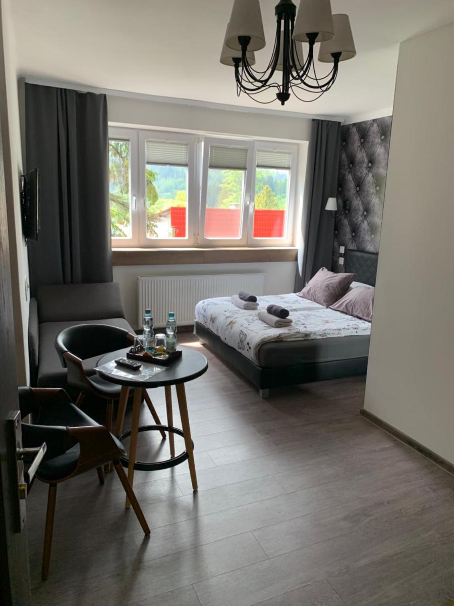 Triple Room with Bathroom - Photo 3
