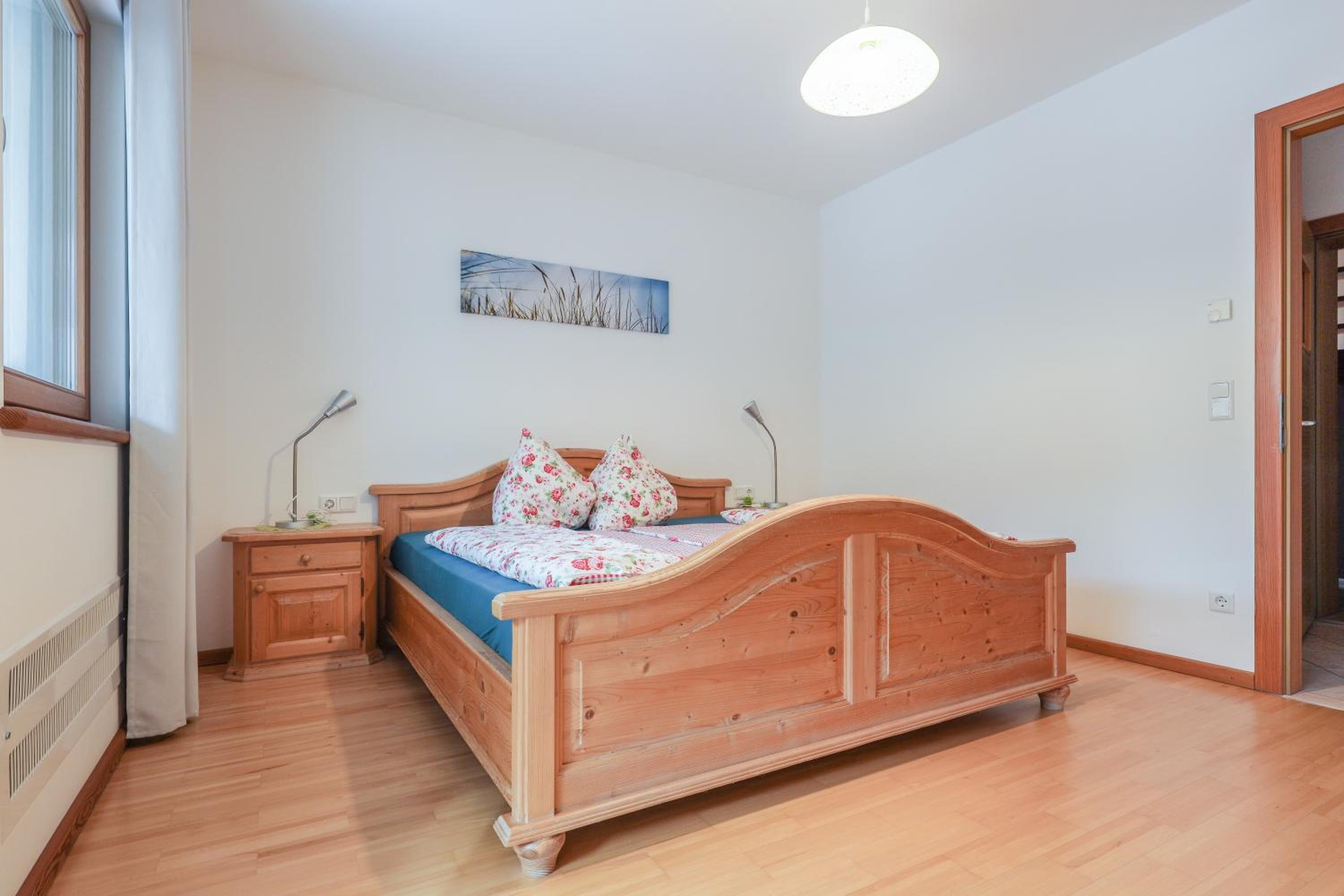 Two-Bedroom Deluxe Apartment with Garden View photo 1