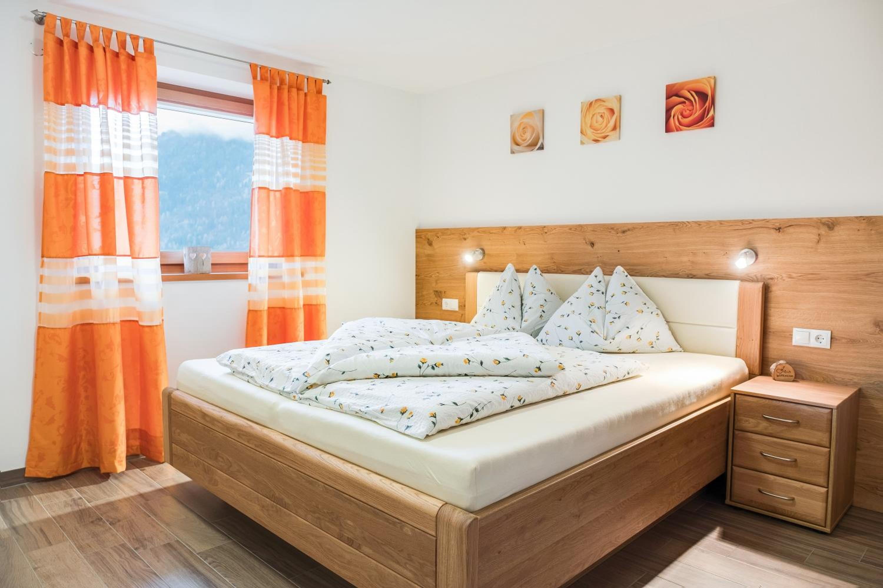 Two-Bedroom Apartment with Mountain View