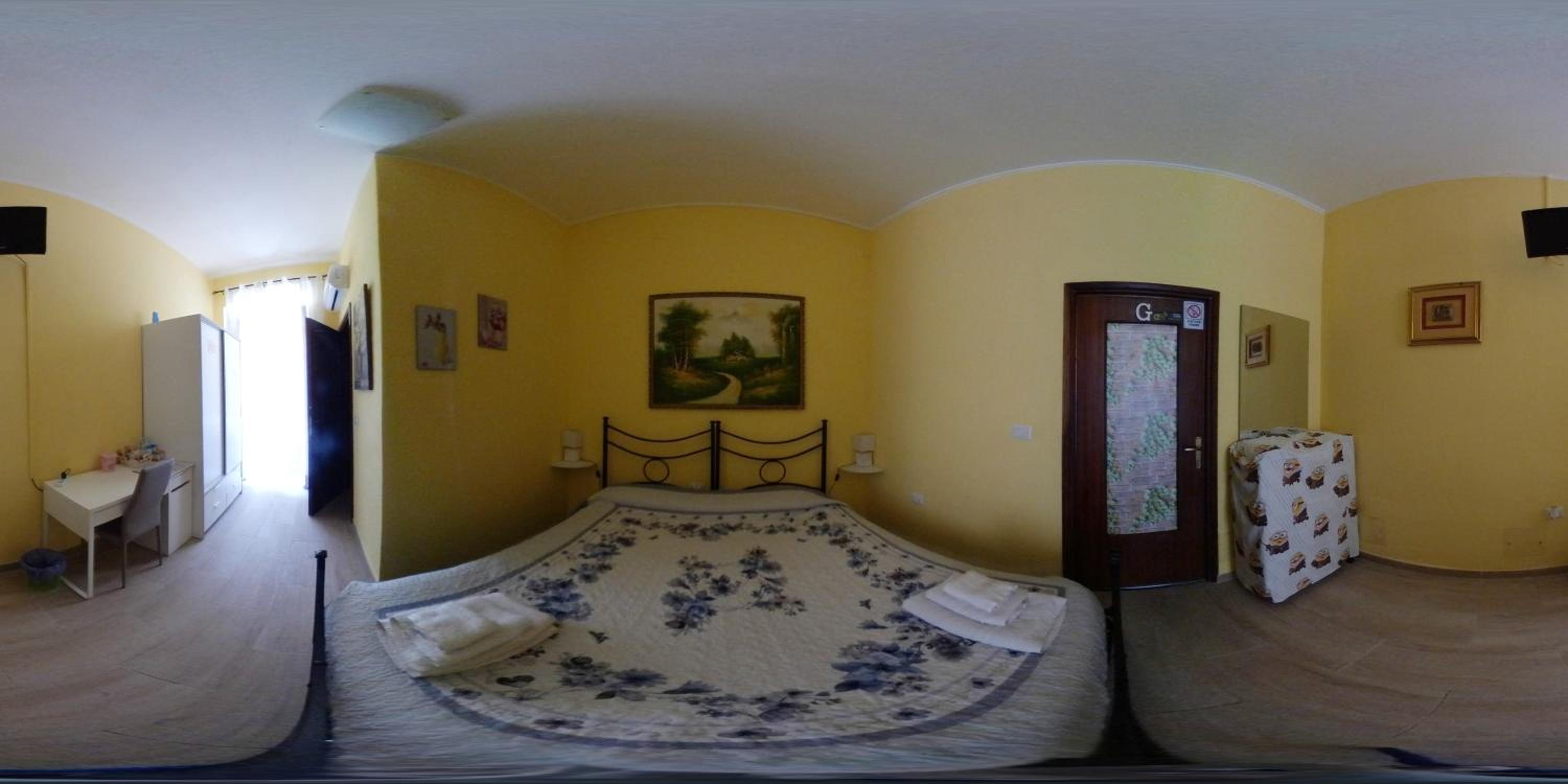Double Room with Private Bathroom