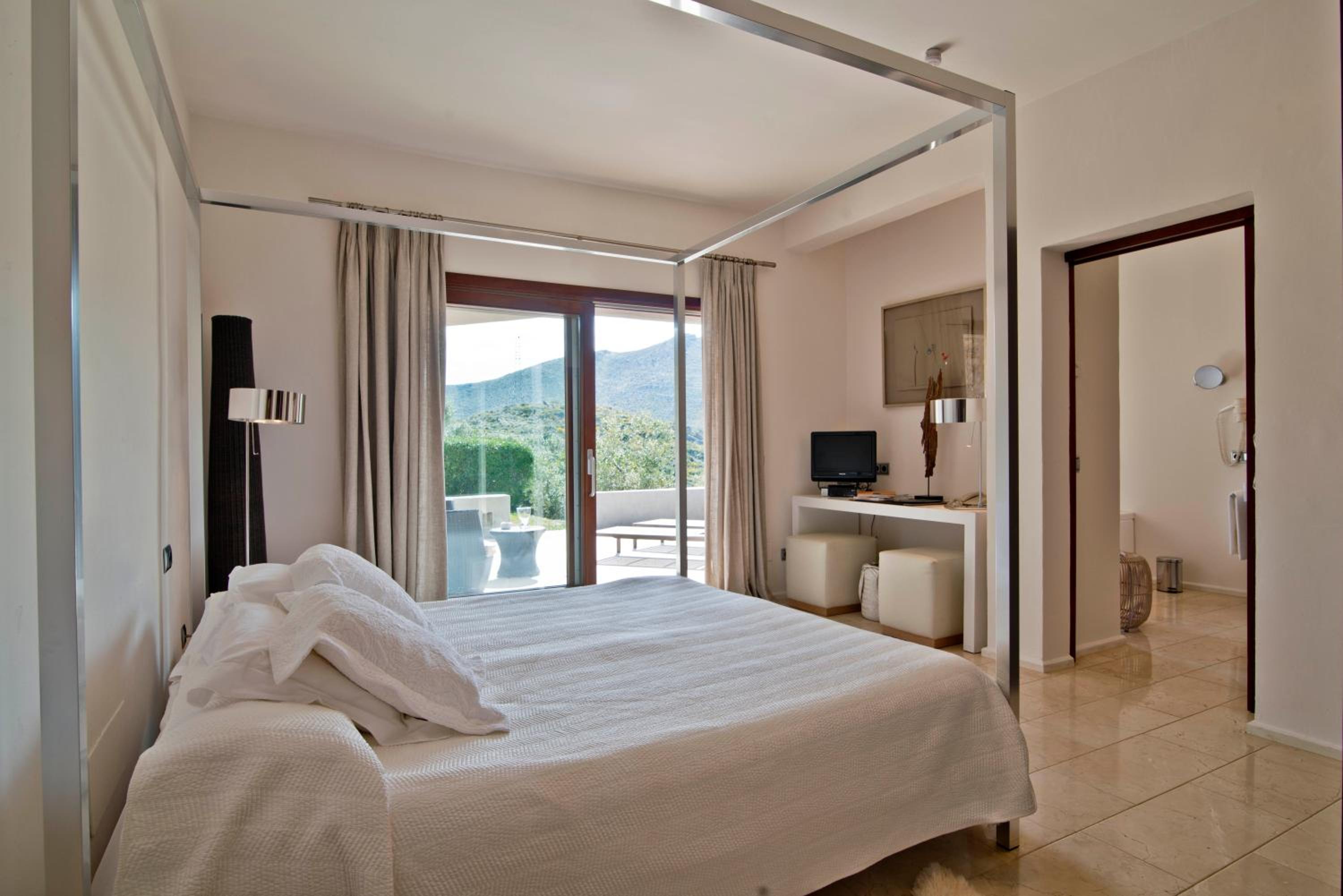 Superior Double Room with Mountain View photo 3