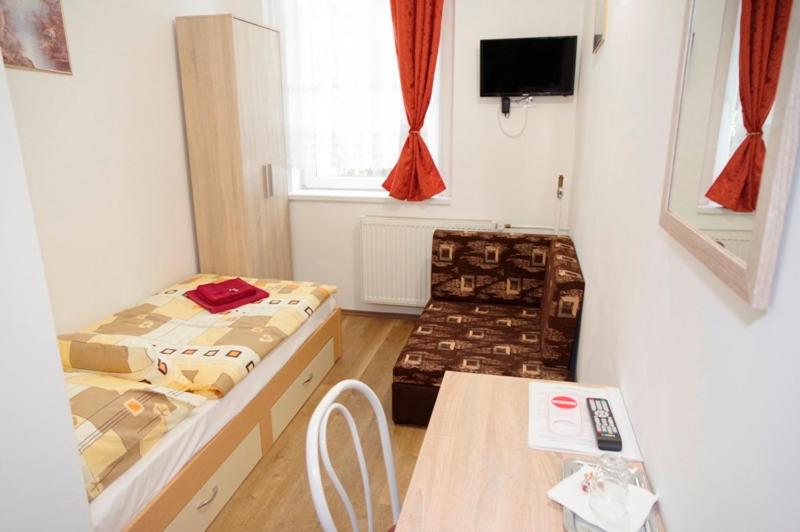 Standard Single Room photo 2