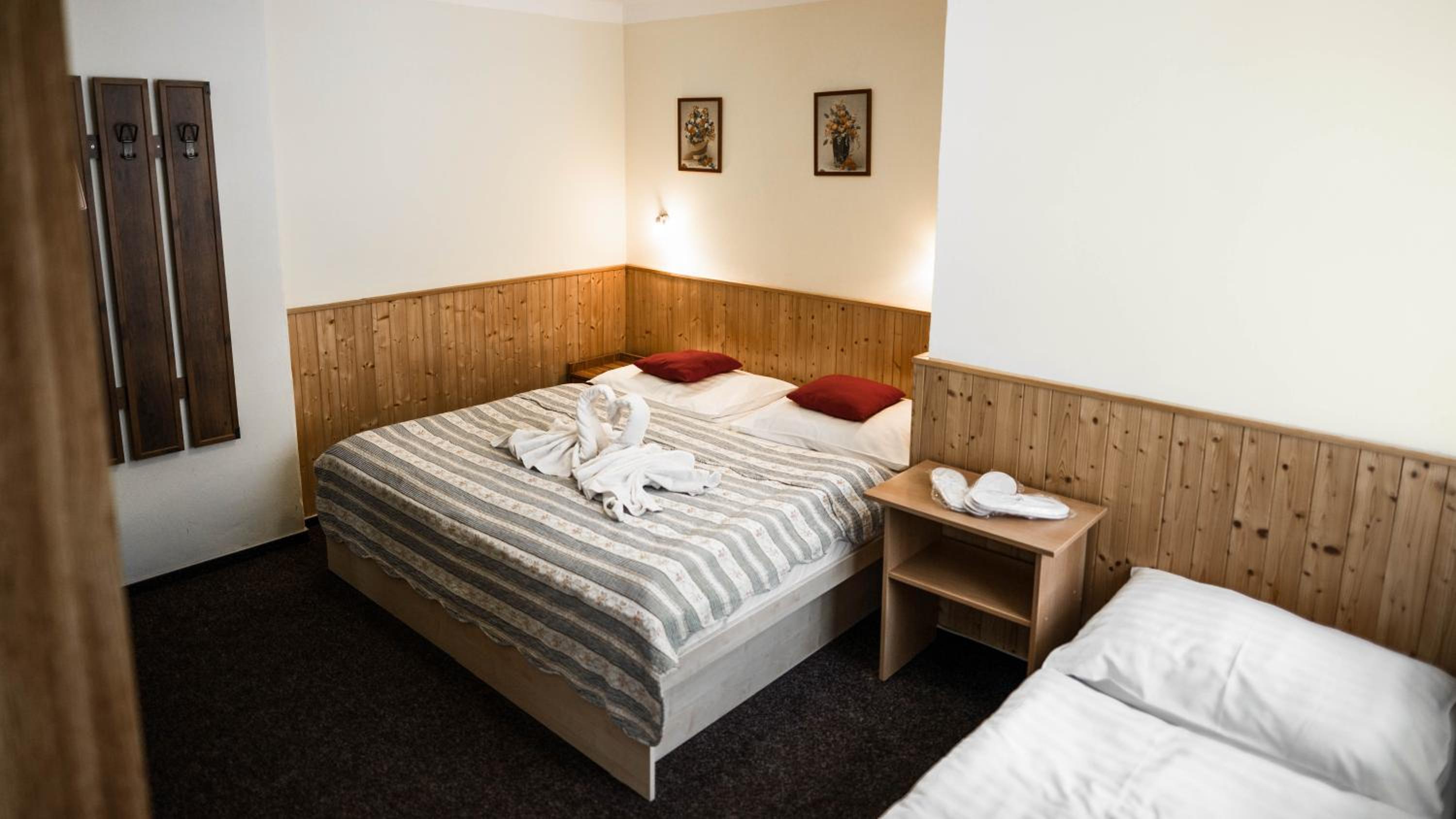 Standard Triple Room photo 2