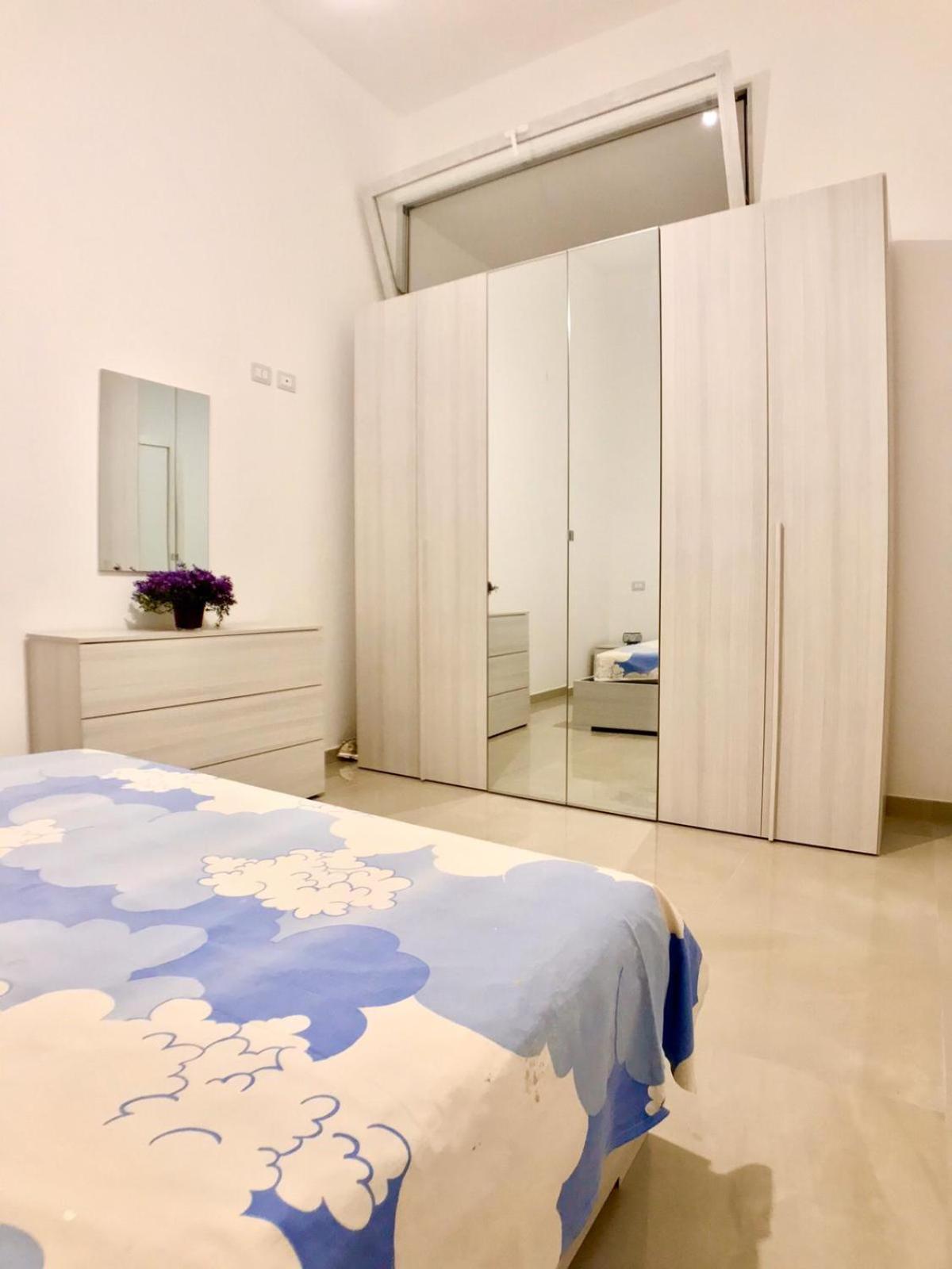 Two-Bedroom House photo 3