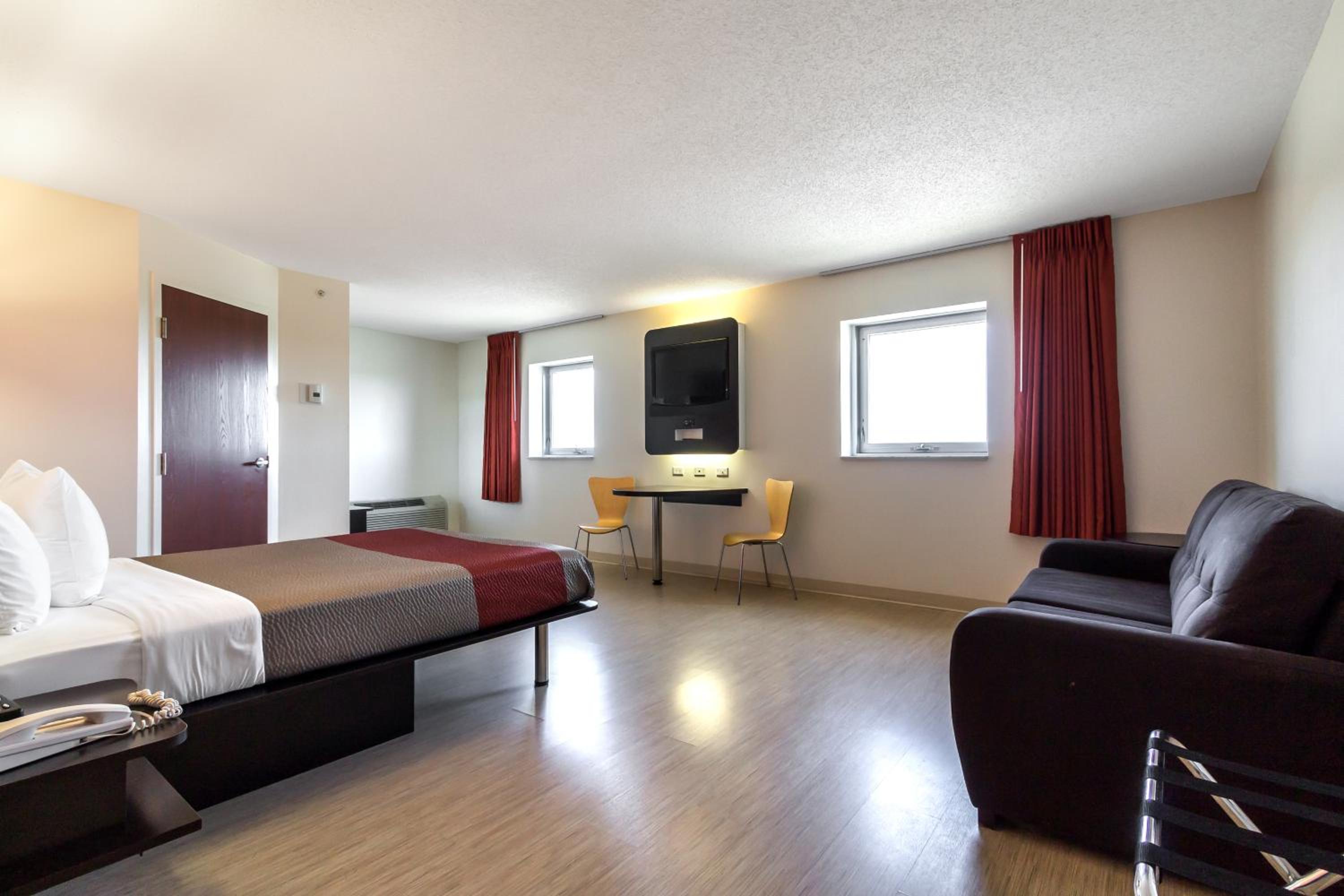 Deluxe Double Room - Non-Smoking - Photo 2