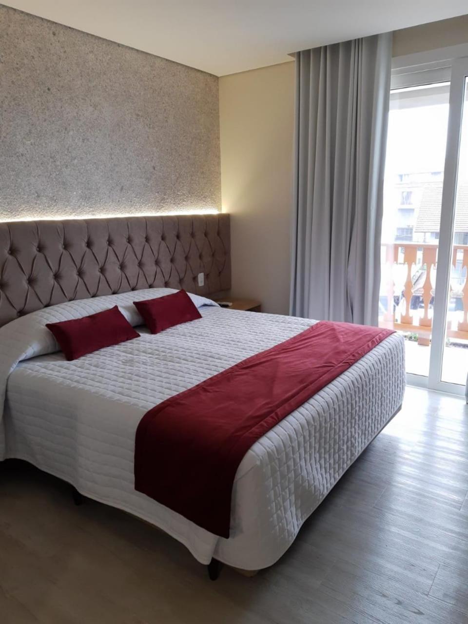 Luxury Triple Room