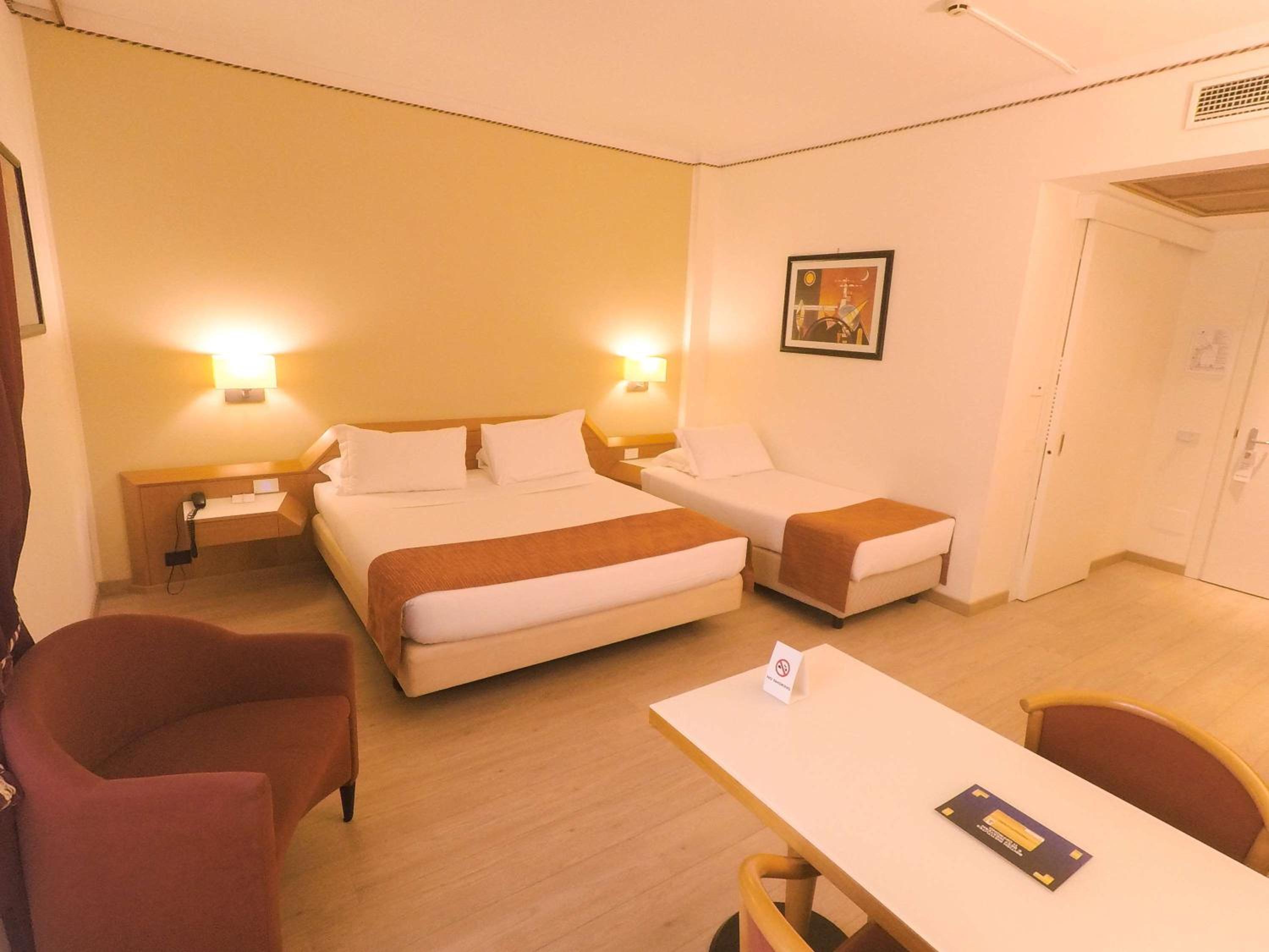Triple Room - Photo 5