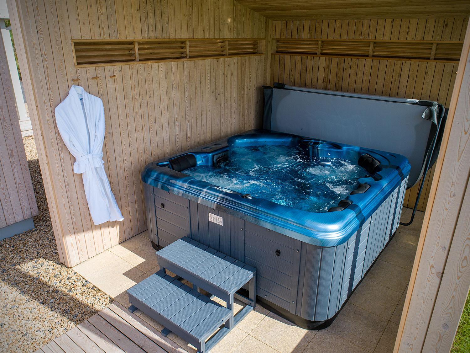 Two-Bedroom Chalet - Photo 29