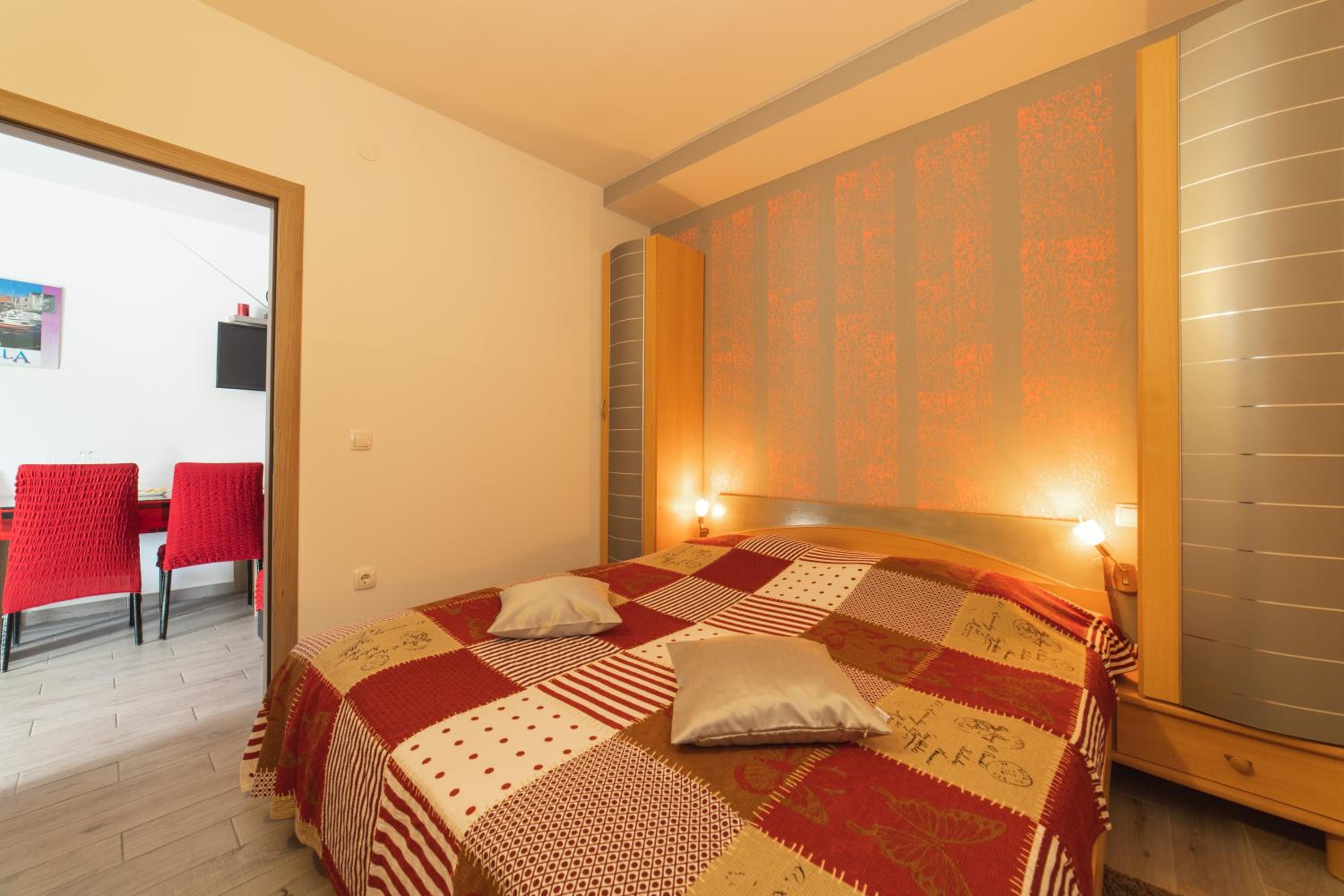 Two-Bedroom Apartment - Photo 20