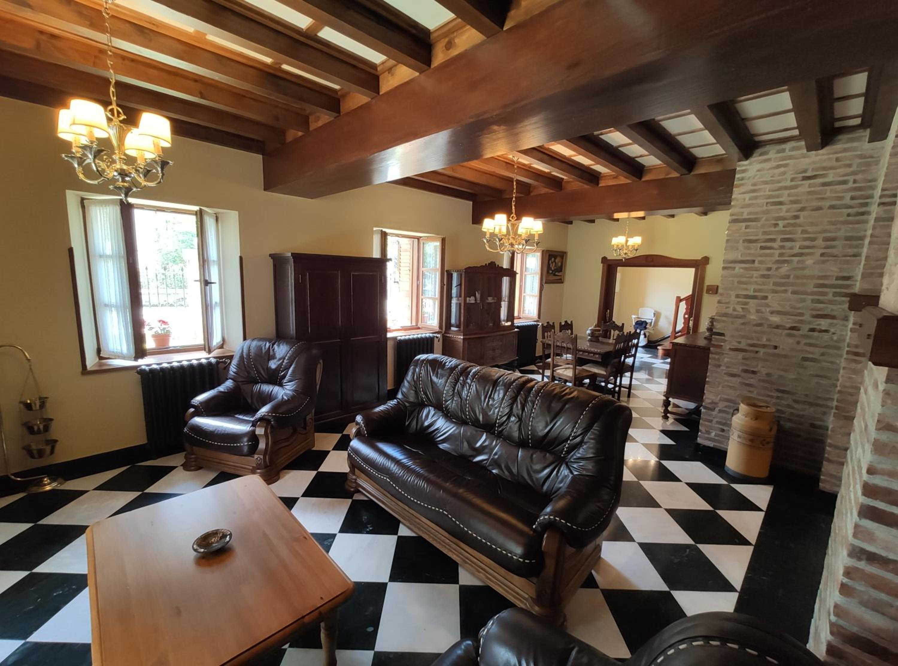 Casa de siete habitaciones