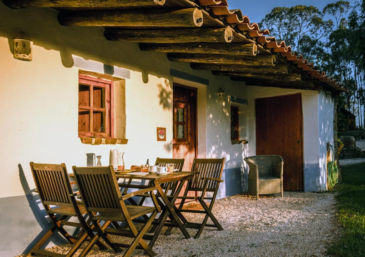 Two-Bedroom Country House photo 3