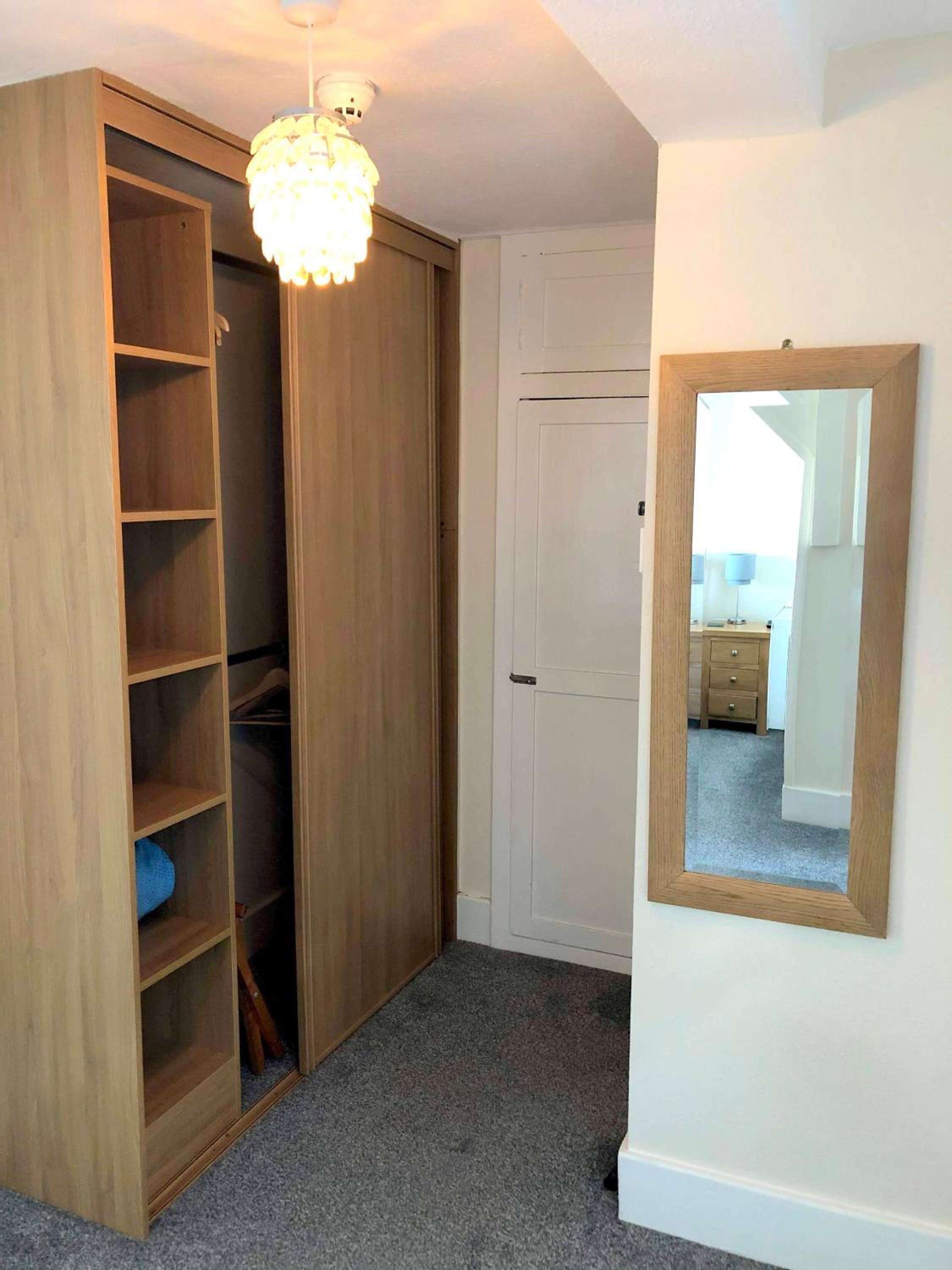 Two-Bedroom Superior Apartment - Photo 14