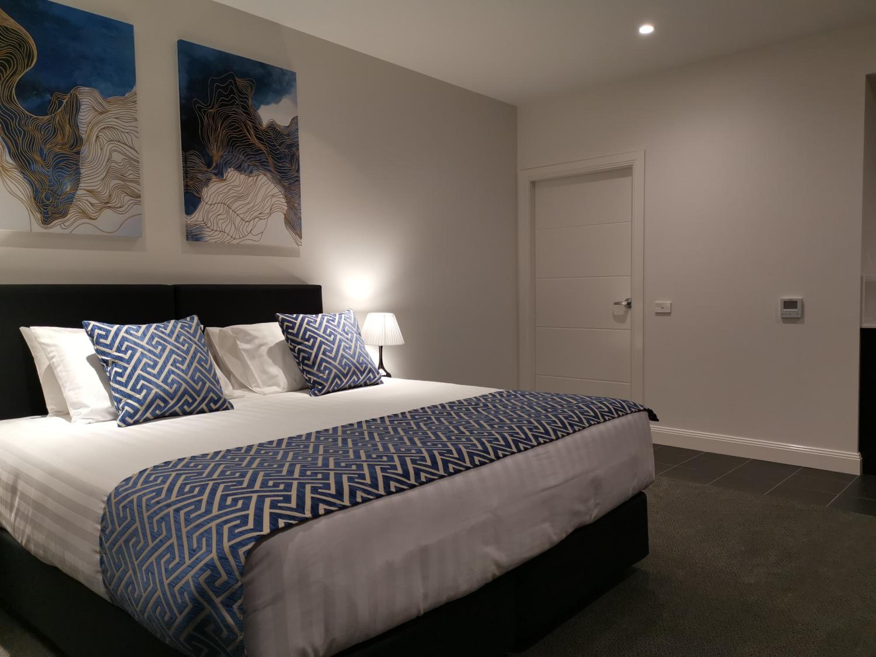 Double or Twin Room - Disability Access (Ground Floor) - Photo 2
