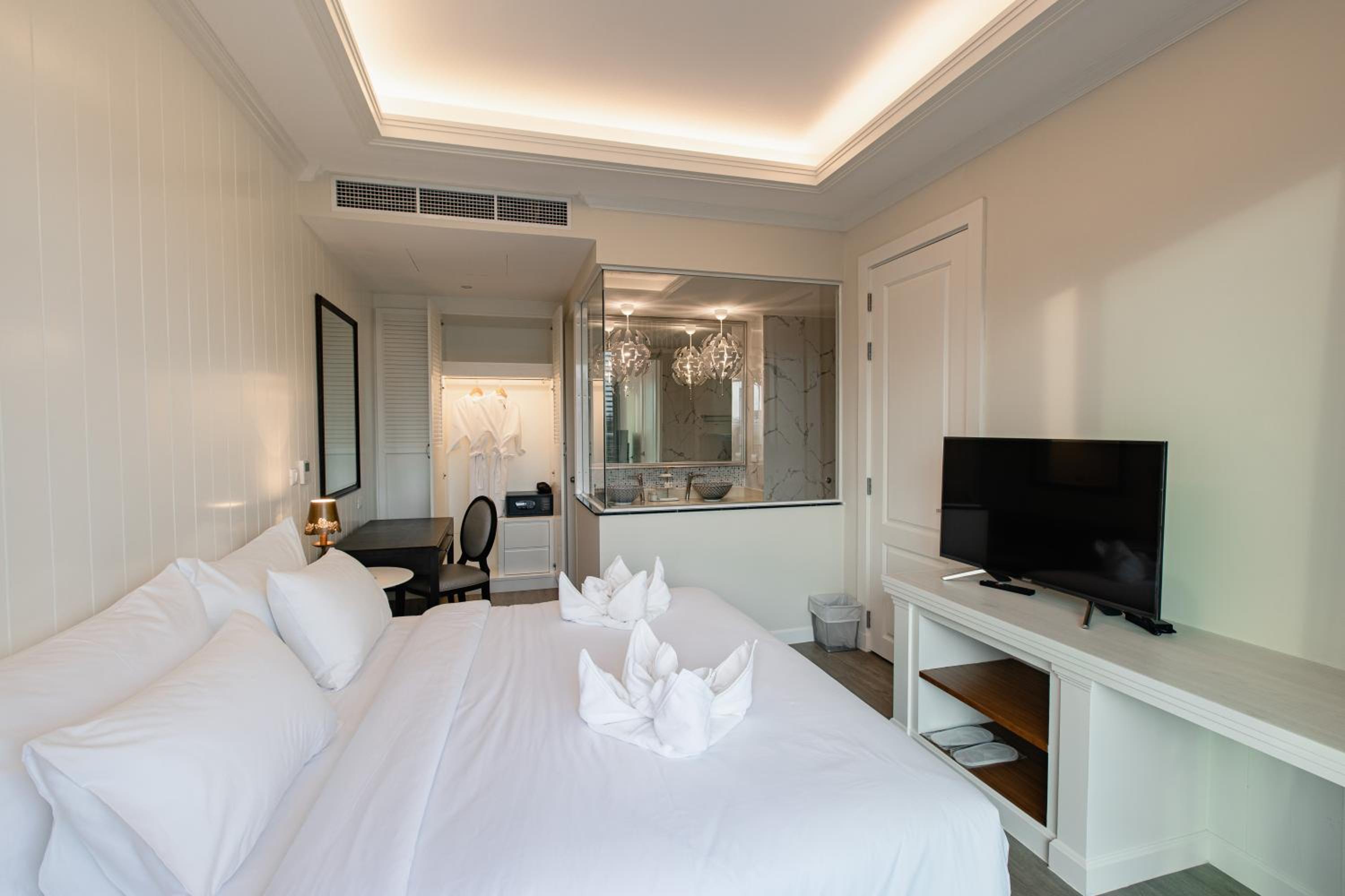 Two-Bedroom Suite photo 1