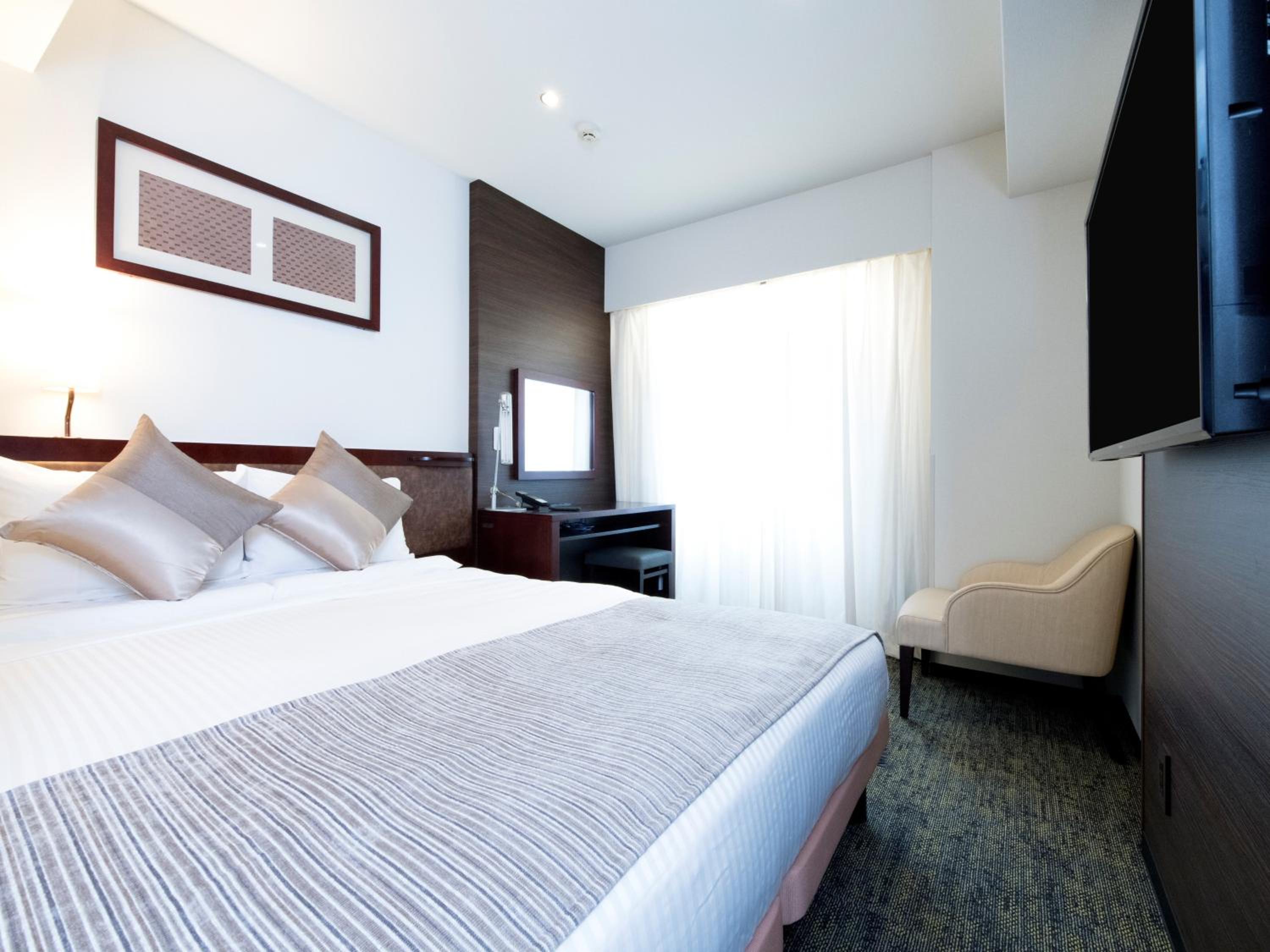 Superior Queen Room - Non-Smoking - Photo 1