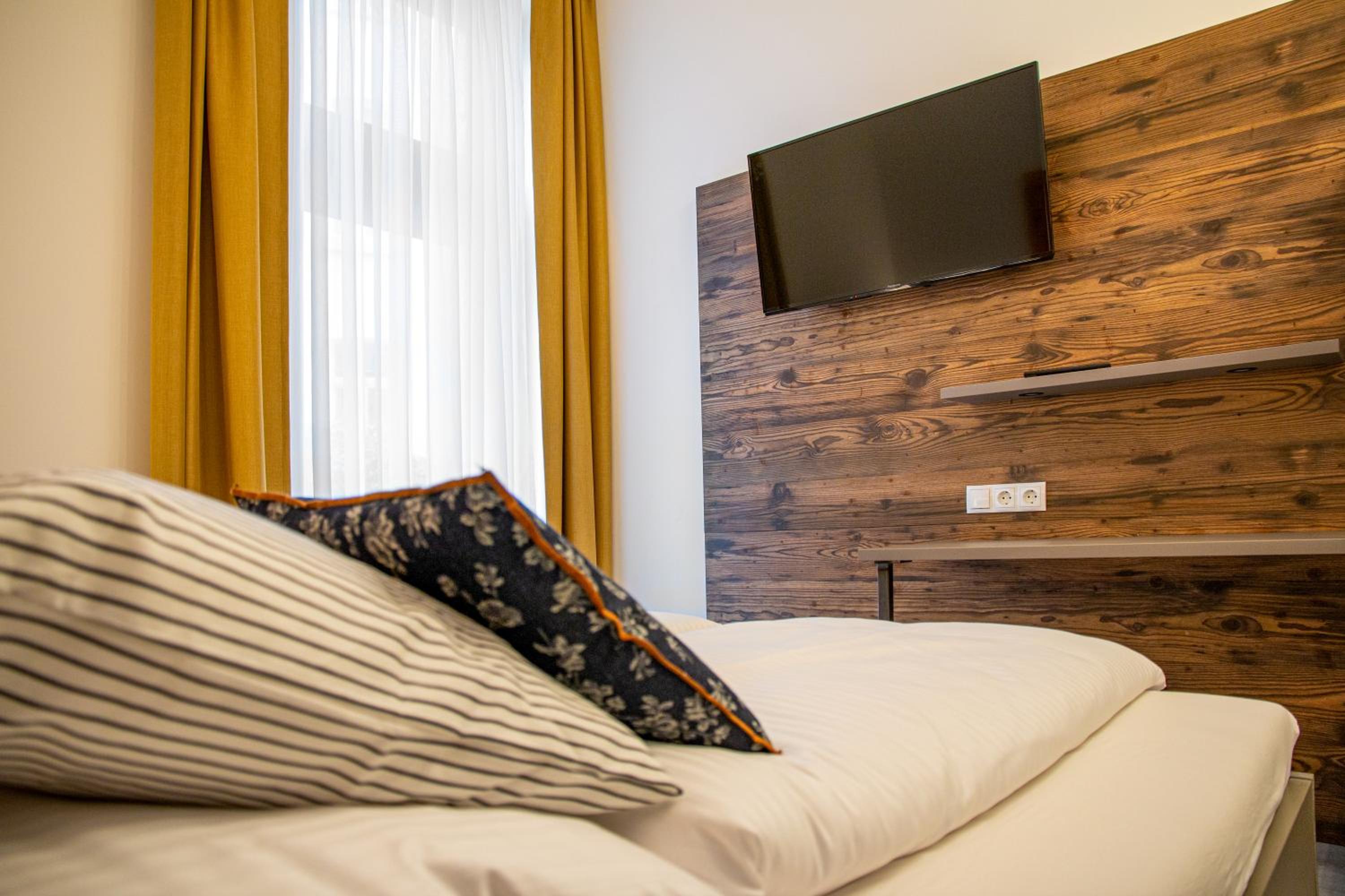 Budget Double Room