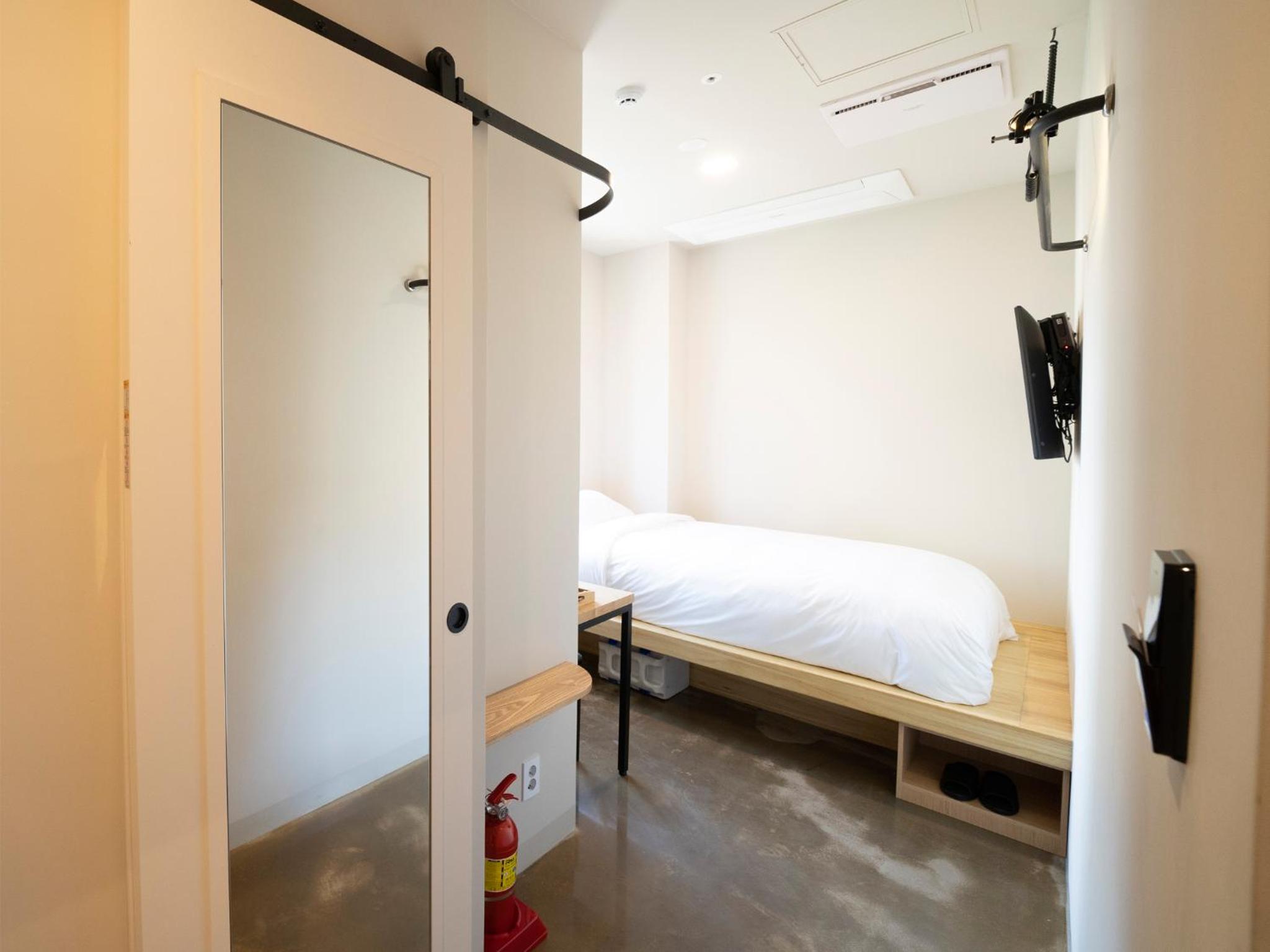 Single Room - Photo 4