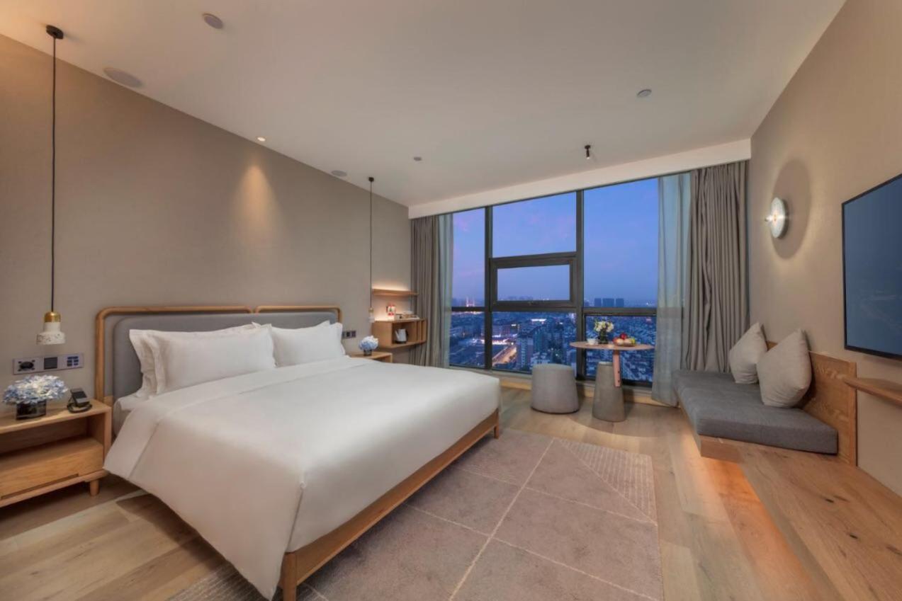 Premium City View King Room