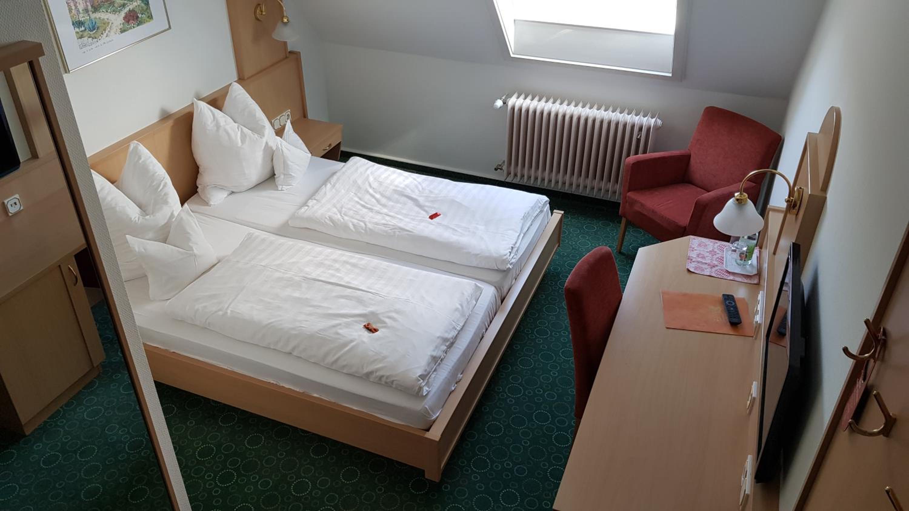 Standard Double Room - Photo 1