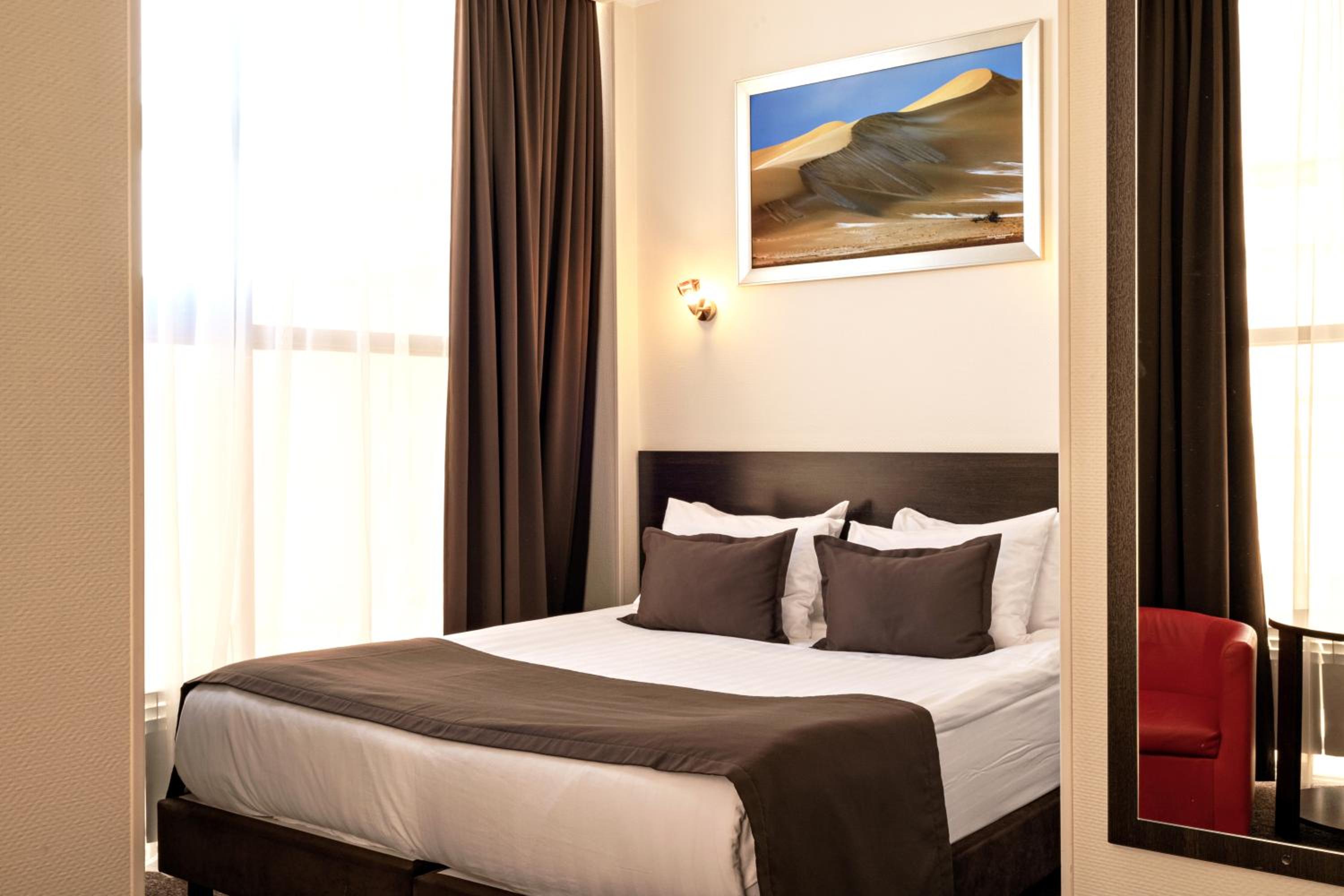 Economy Double or Twin Room photo 2