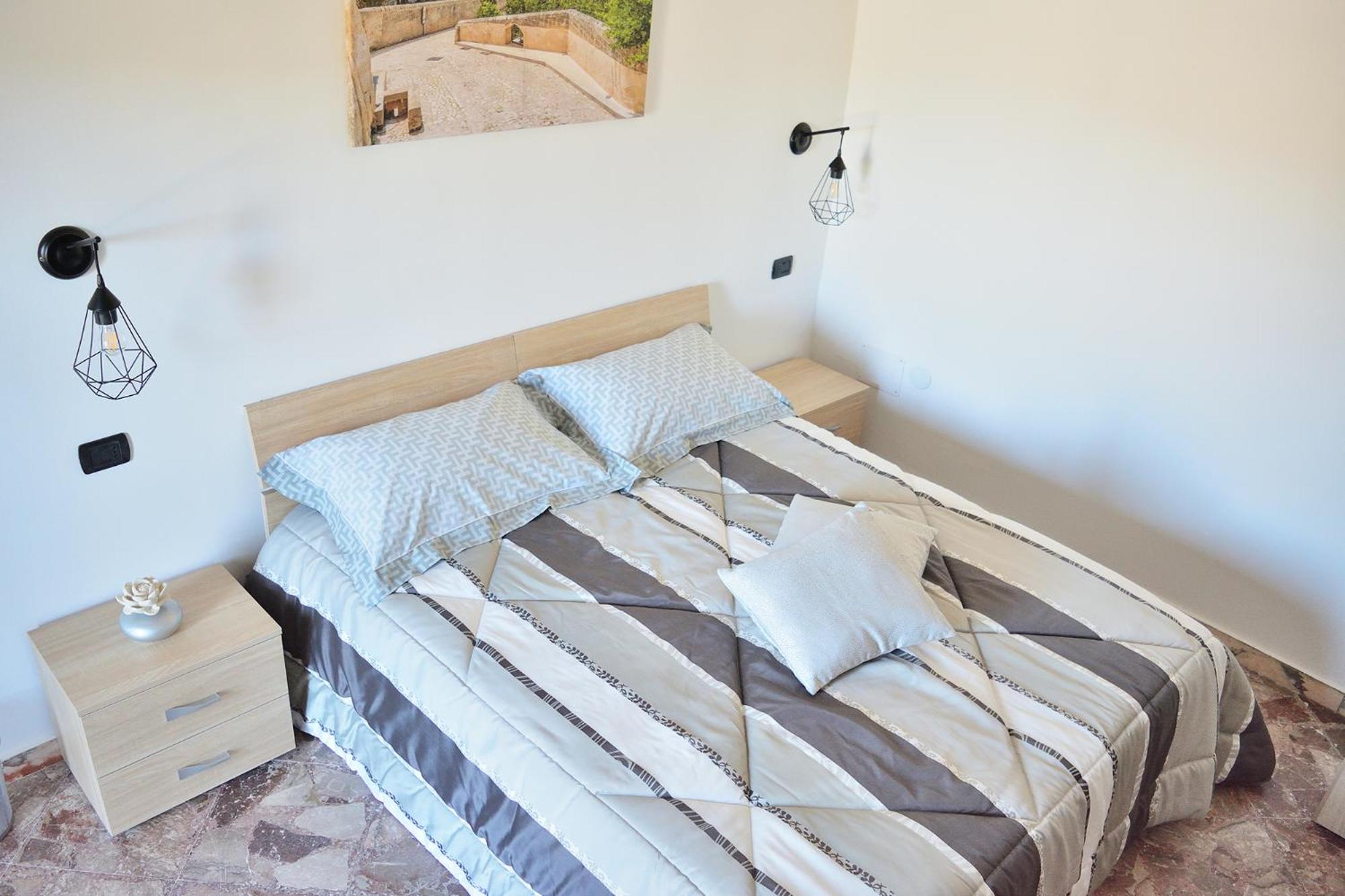 Double or Twin Room - Photo 6