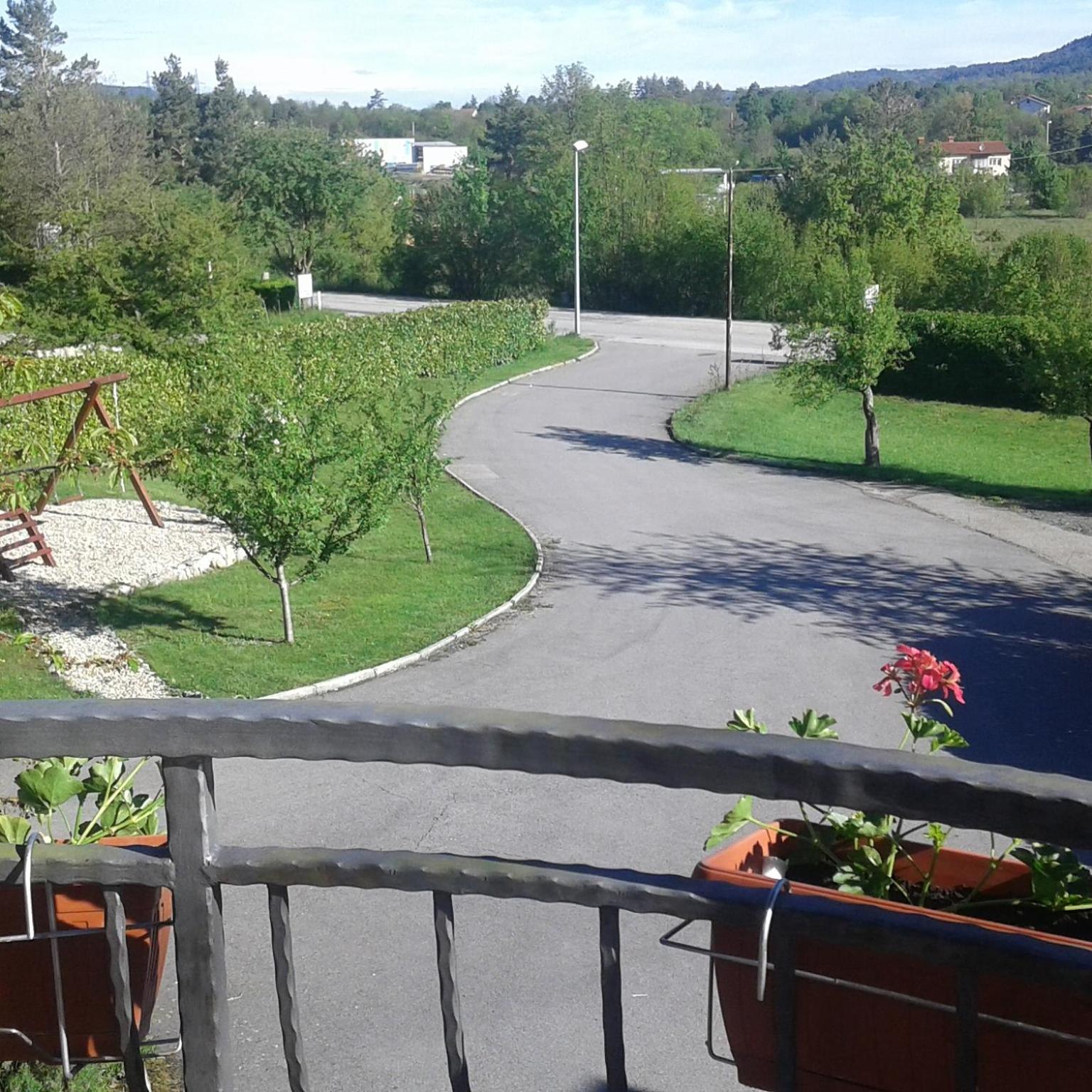 Standard Double or Twin Room with Balcony - Photo 22