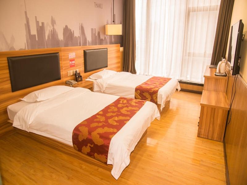 Deluxe Twin Room photo 3