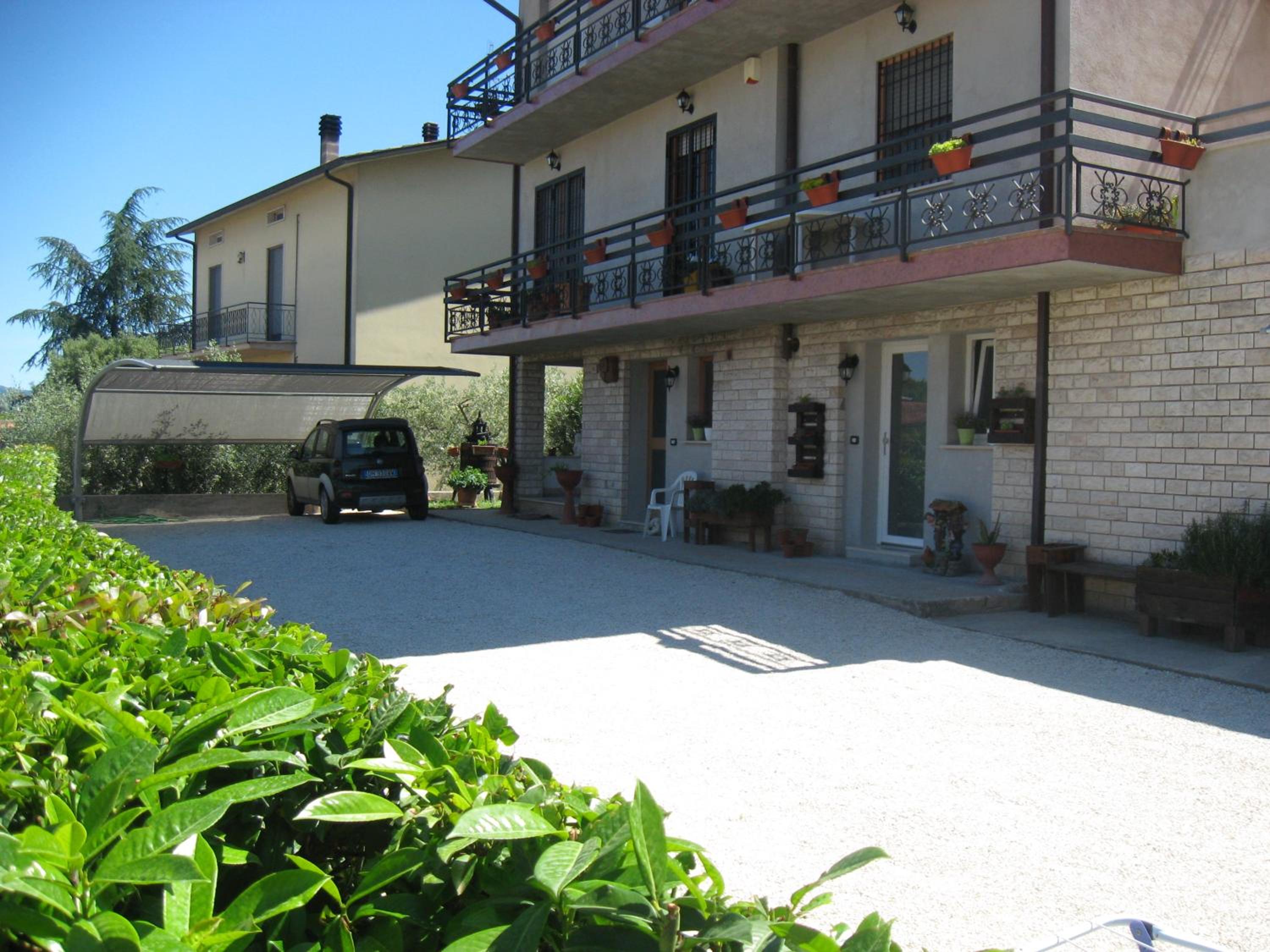 Apartment - Photo 3