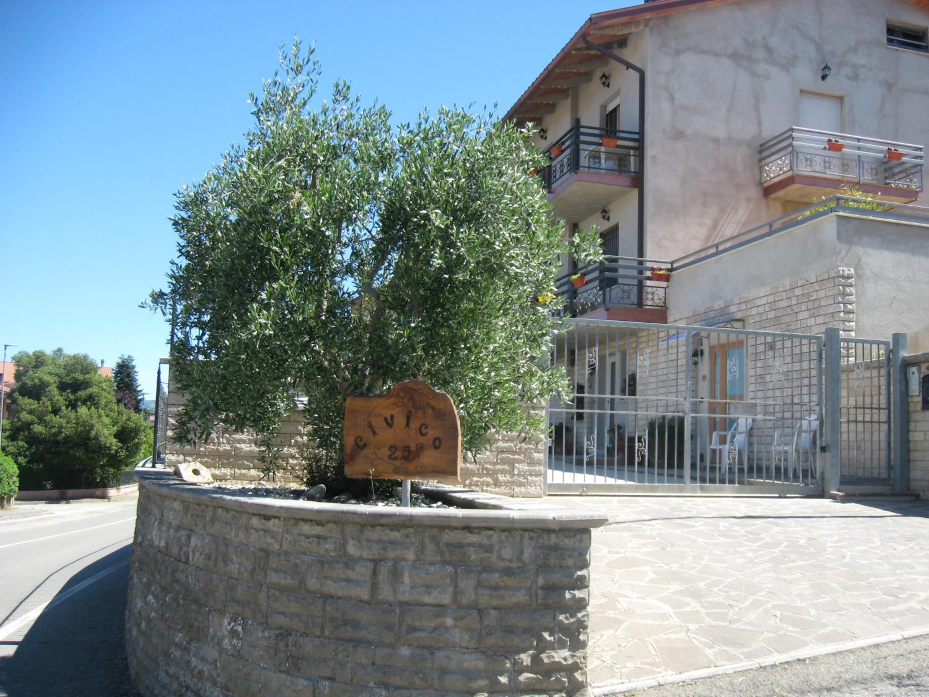 Apartment - Photo 8