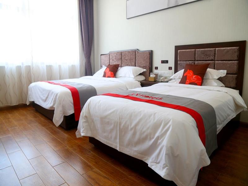 Standard Twin Room photo 2