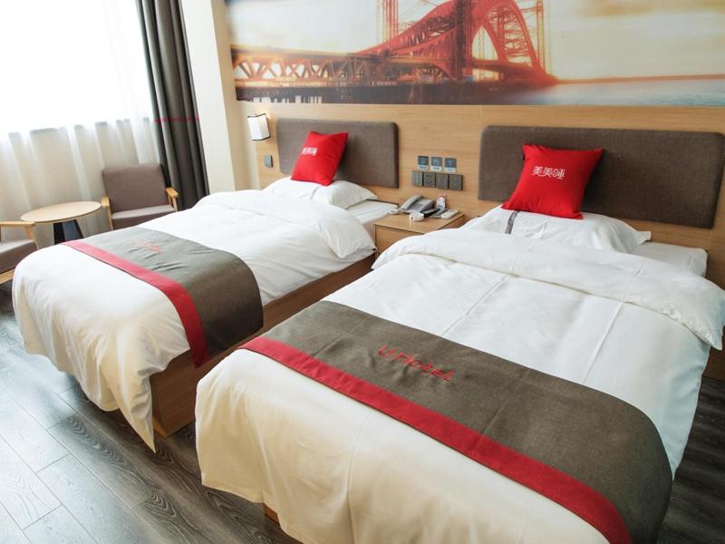 Standard Twin Room photo 1