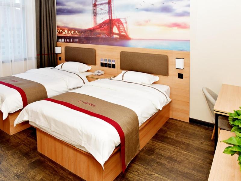 Standard Twin Room photo 3