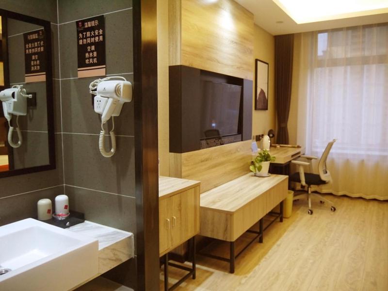 Business Twin Room