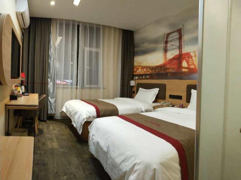 Superior Twin Room photo 2