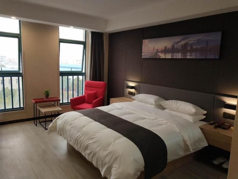 Standard Twin Room - Photo 3