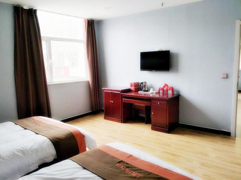 Standard Twin Room photo 2