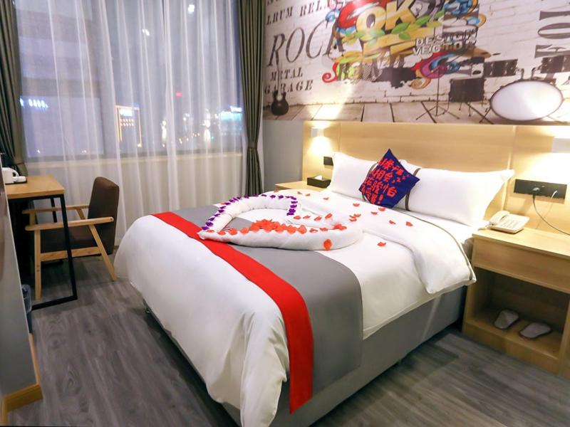 Standard Double Room - Photo 5